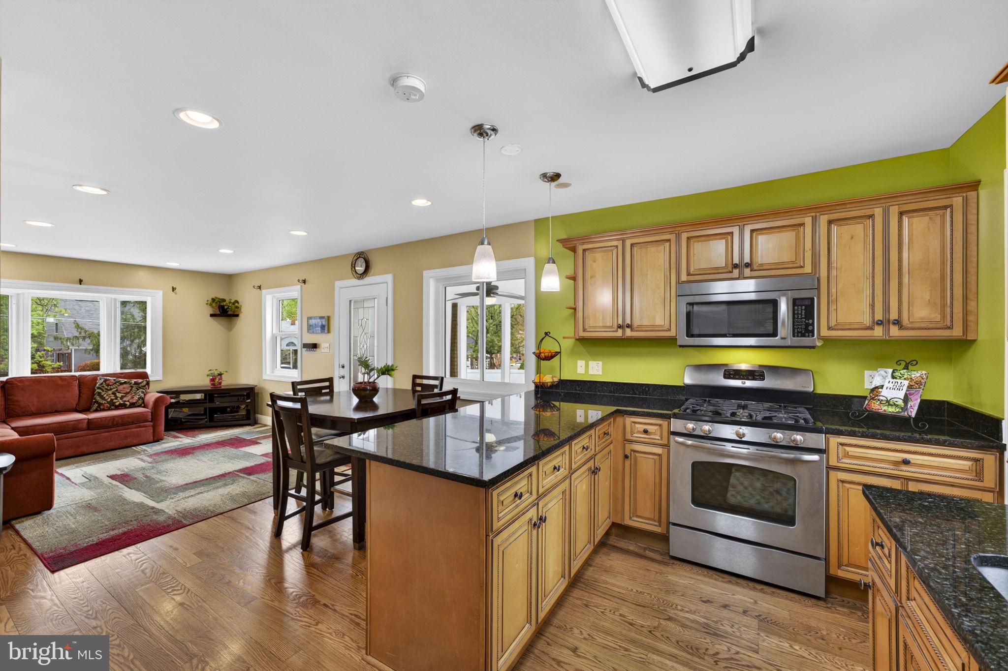 TYLER PARK - Residential