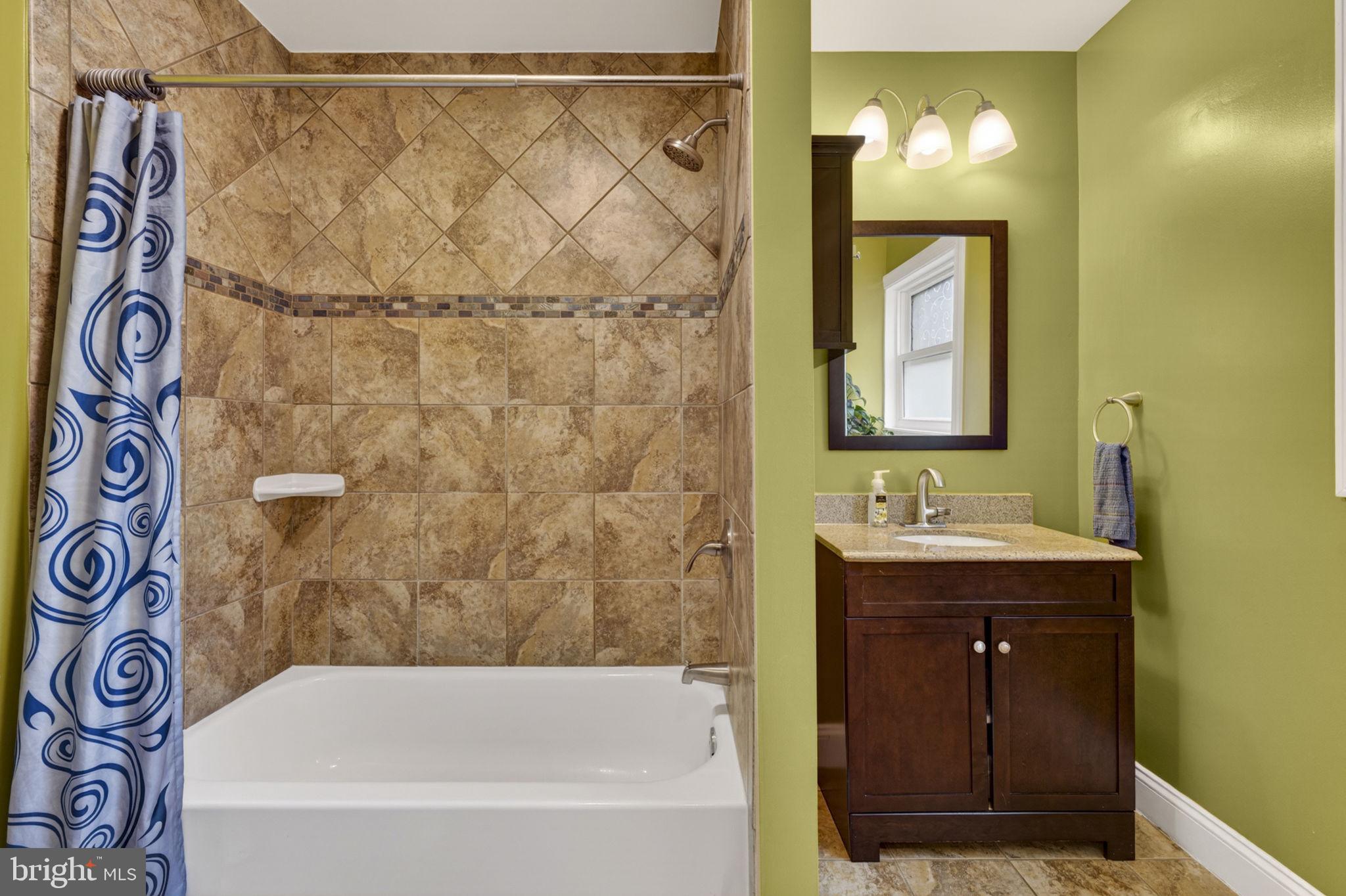 TYLER PARK - Residential