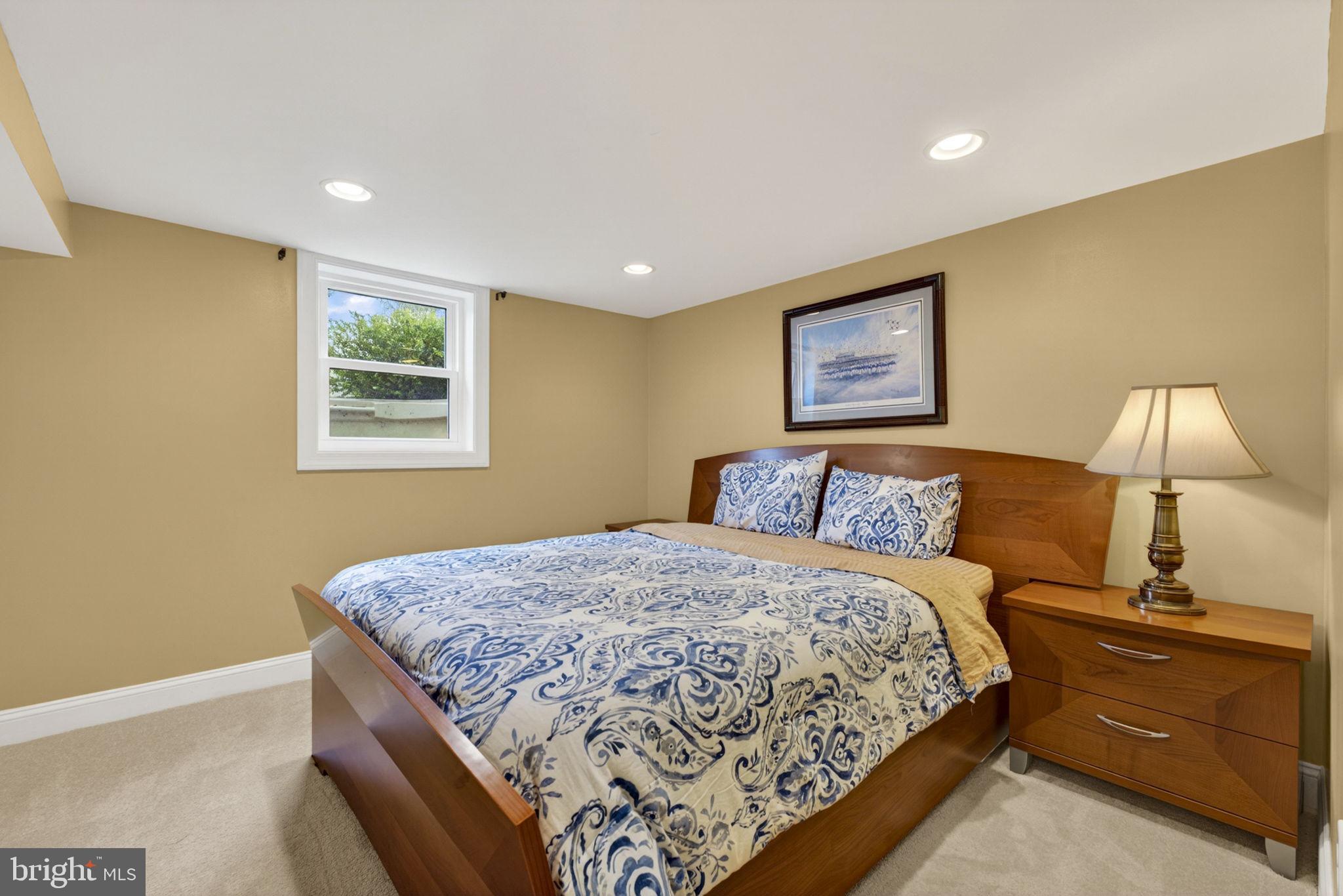 TYLER PARK - Residential