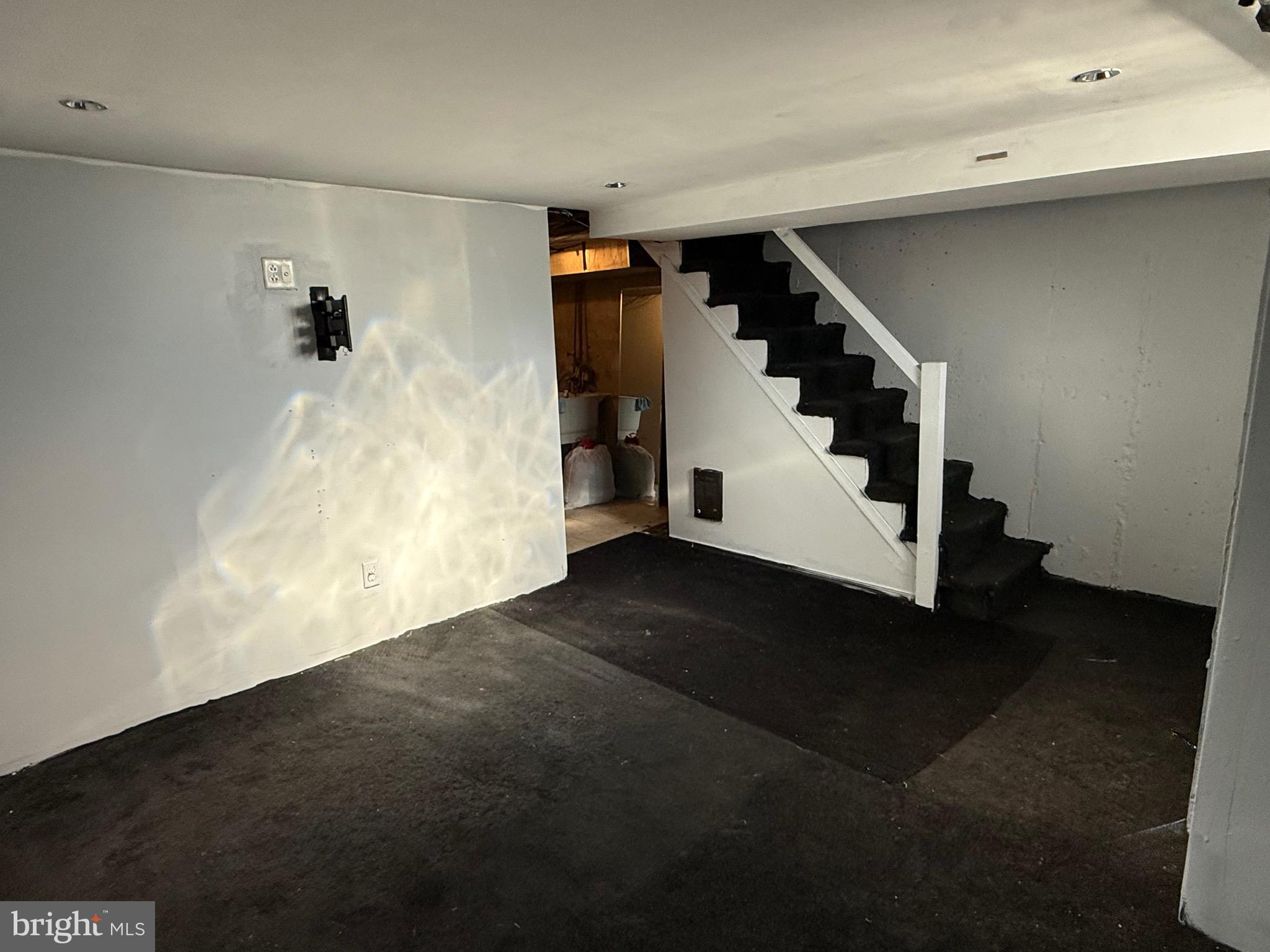 OVERBROOK PARK - Residential