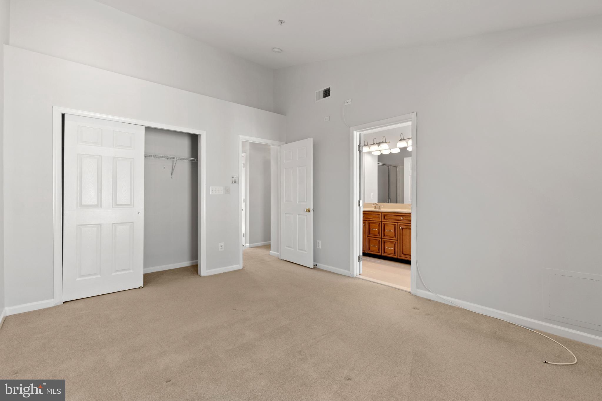 AMBERLEA AT LOUDOUN VALLEY - Residential Lease