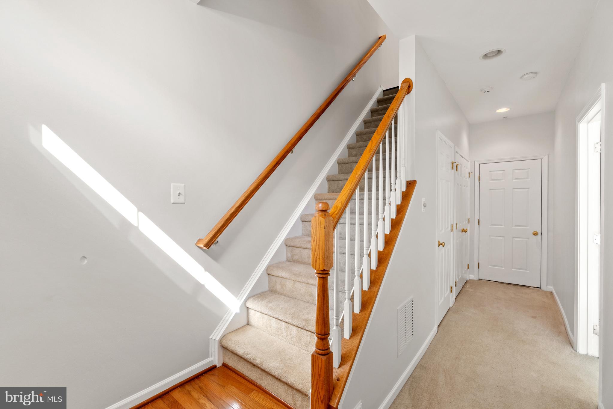 AMBERLEA AT LOUDOUN VALLEY - Residential Lease