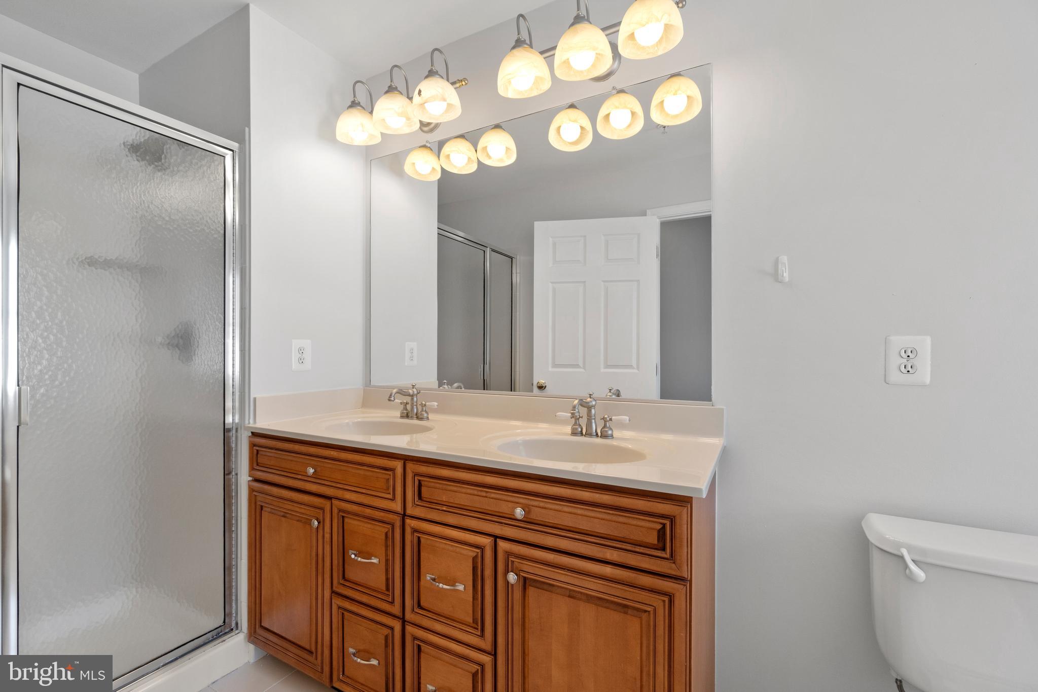 AMBERLEA AT LOUDOUN VALLEY - Residential Lease