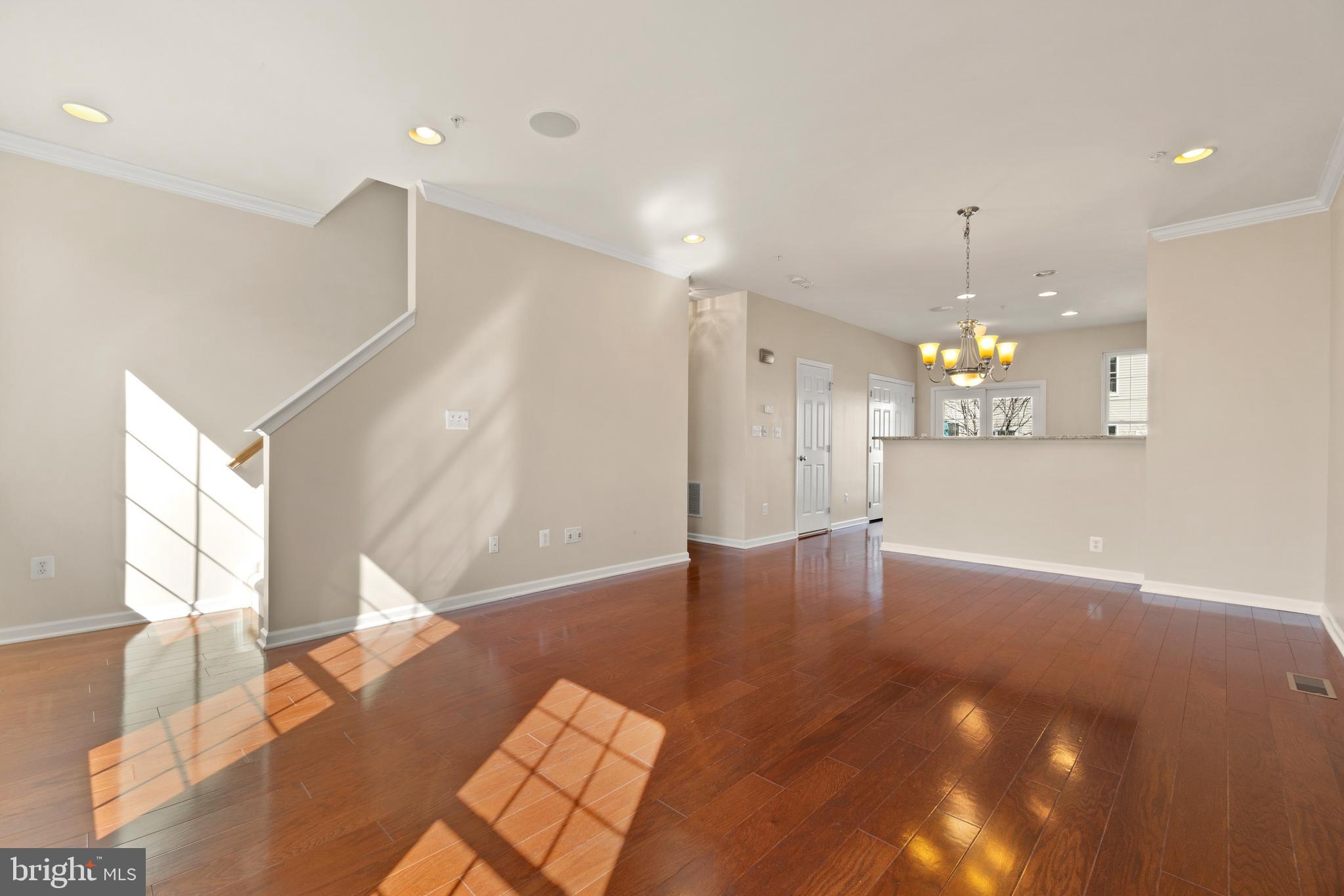 AMBERLEA AT LOUDOUN VALLEY - Residential Lease