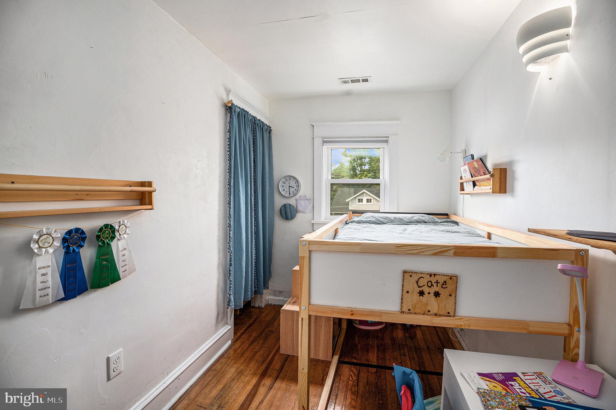 FORT WASHINGTON - Residential