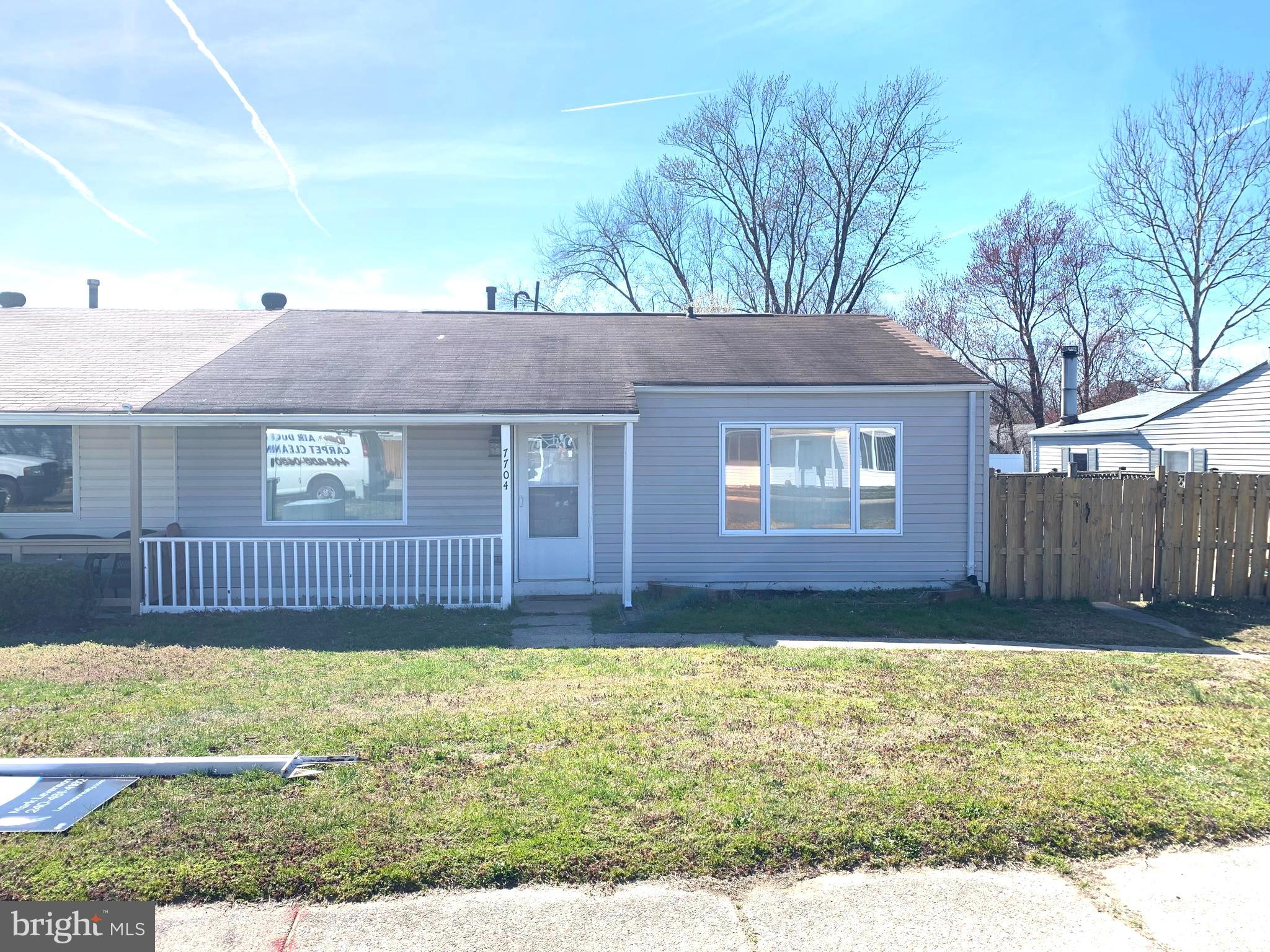 QUEENS PARK - Residential