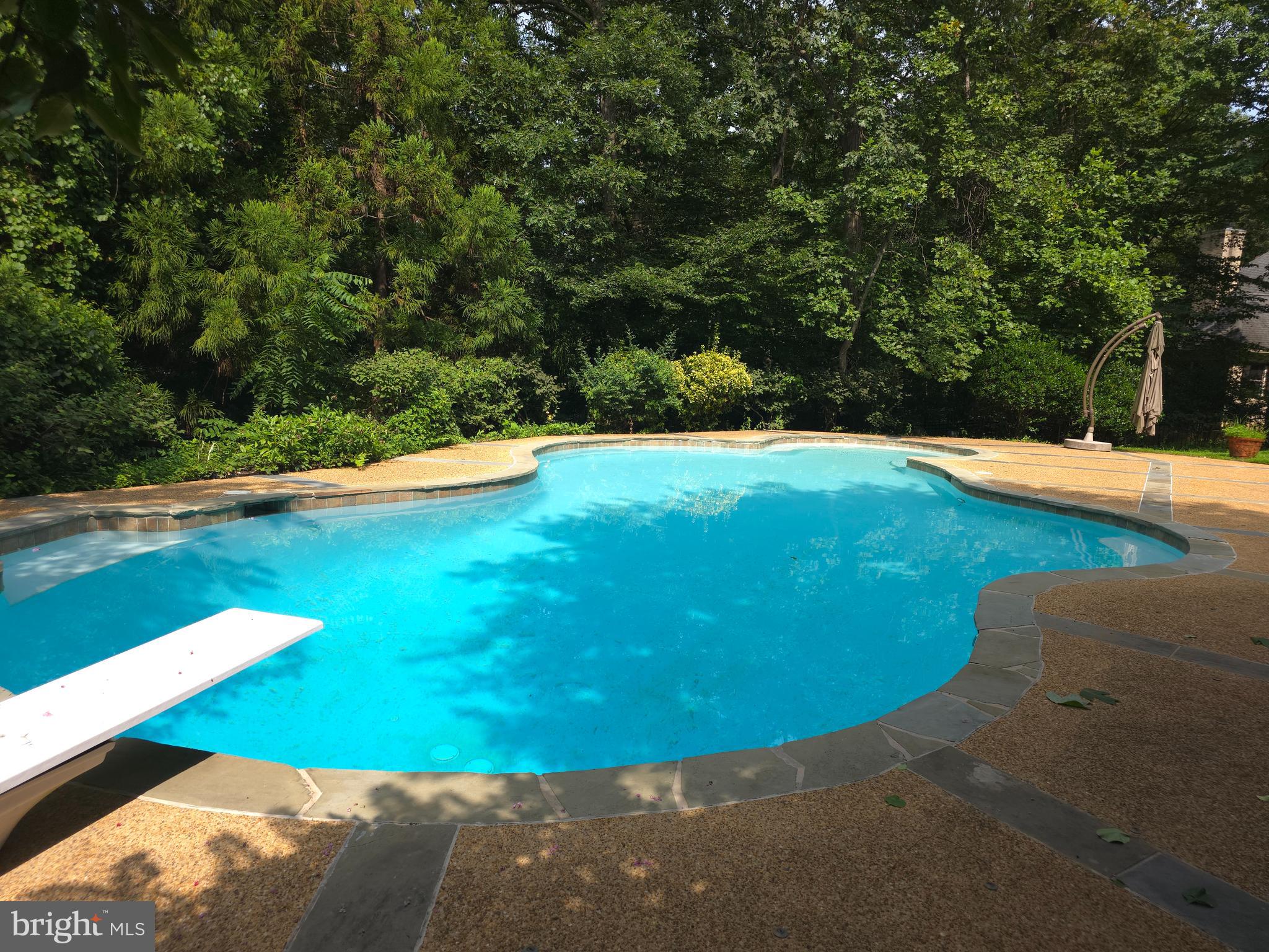 WINDSONG - Residential