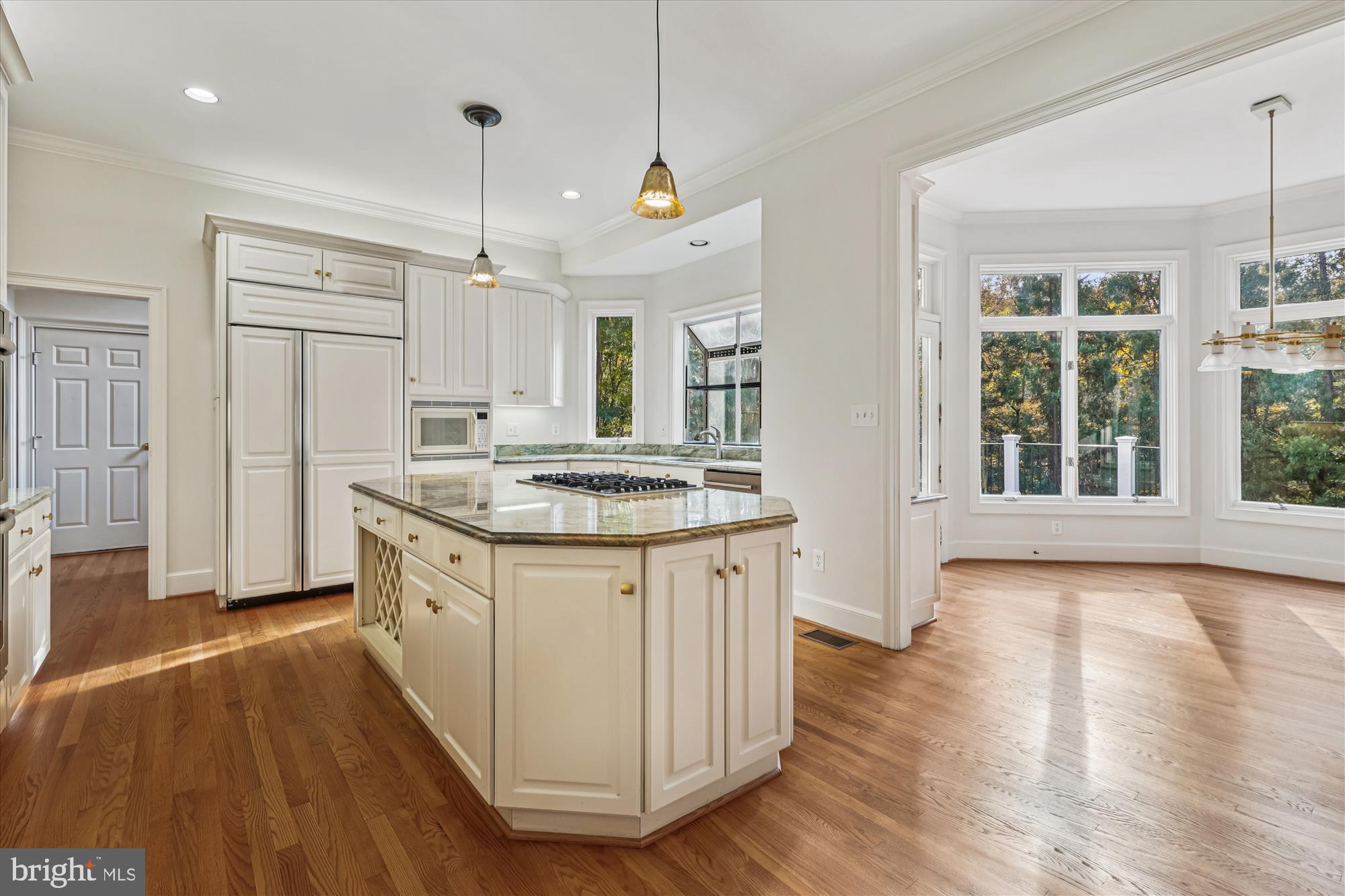 WINDSONG - Residential