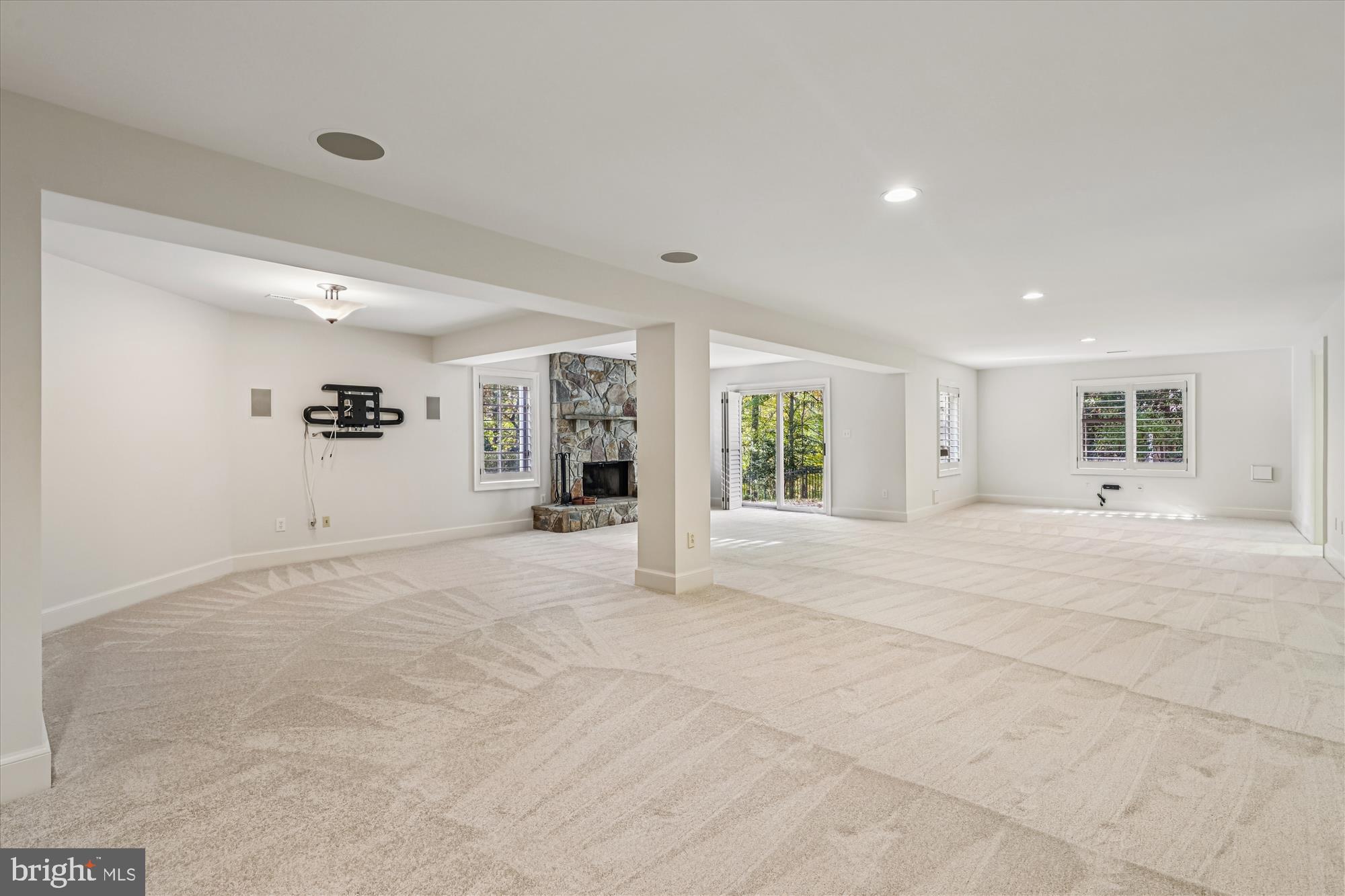 WINDSONG - Residential