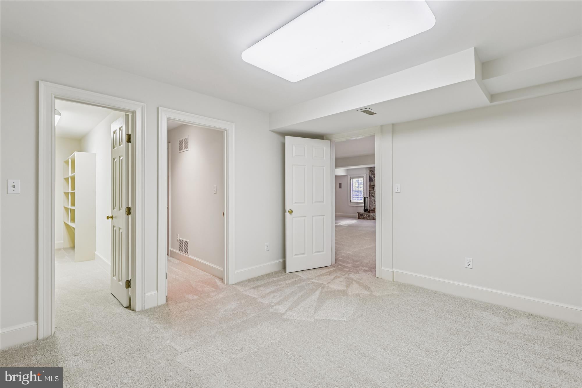 WINDSONG - Residential