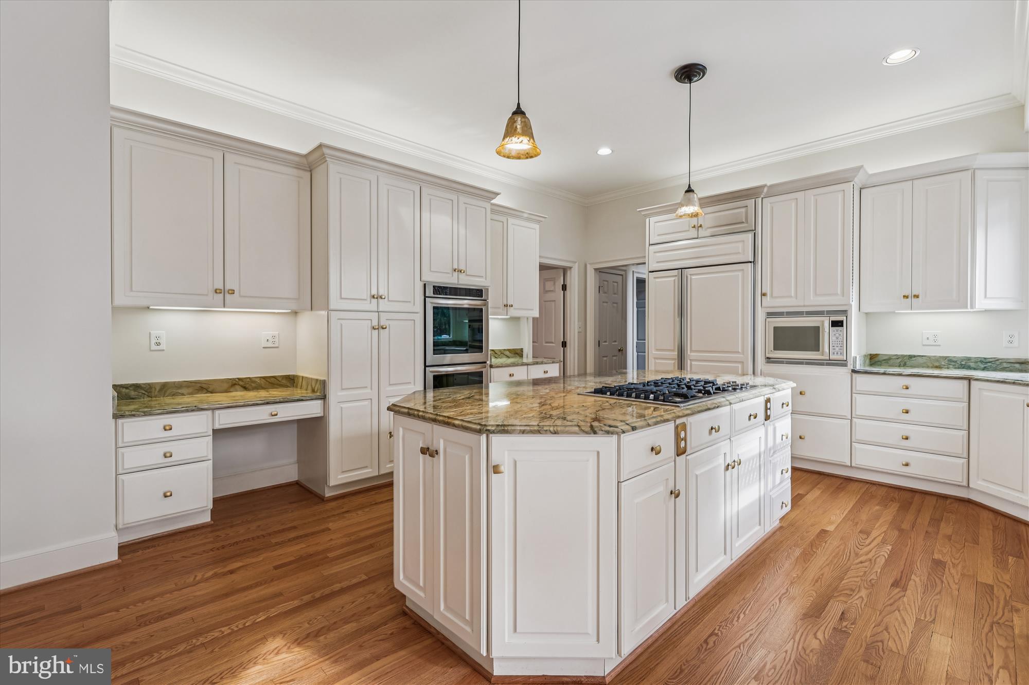 WINDSONG - Residential