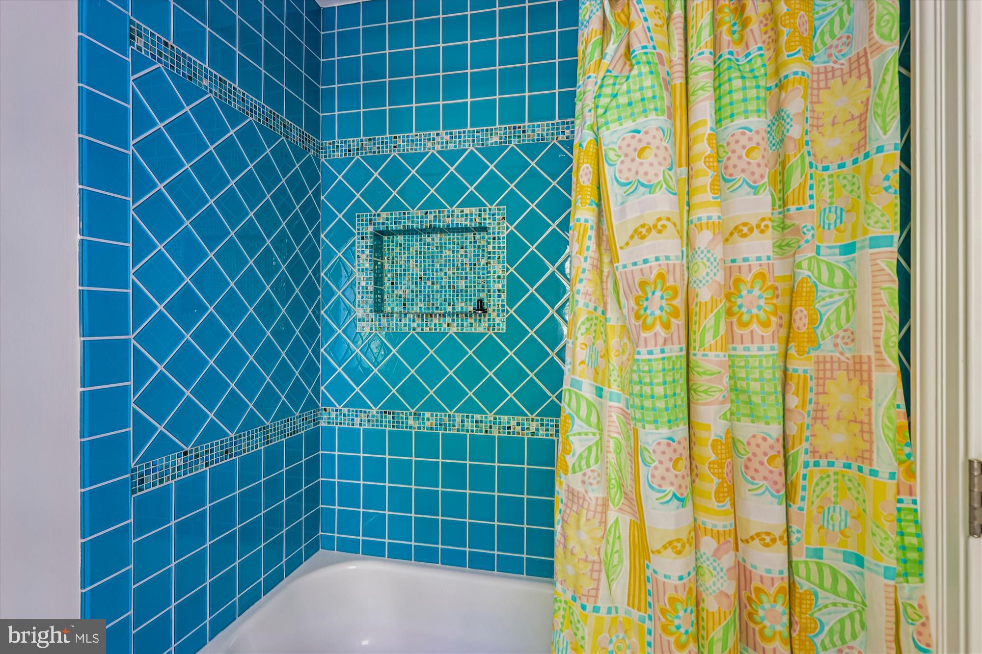 WINDSONG - Residential