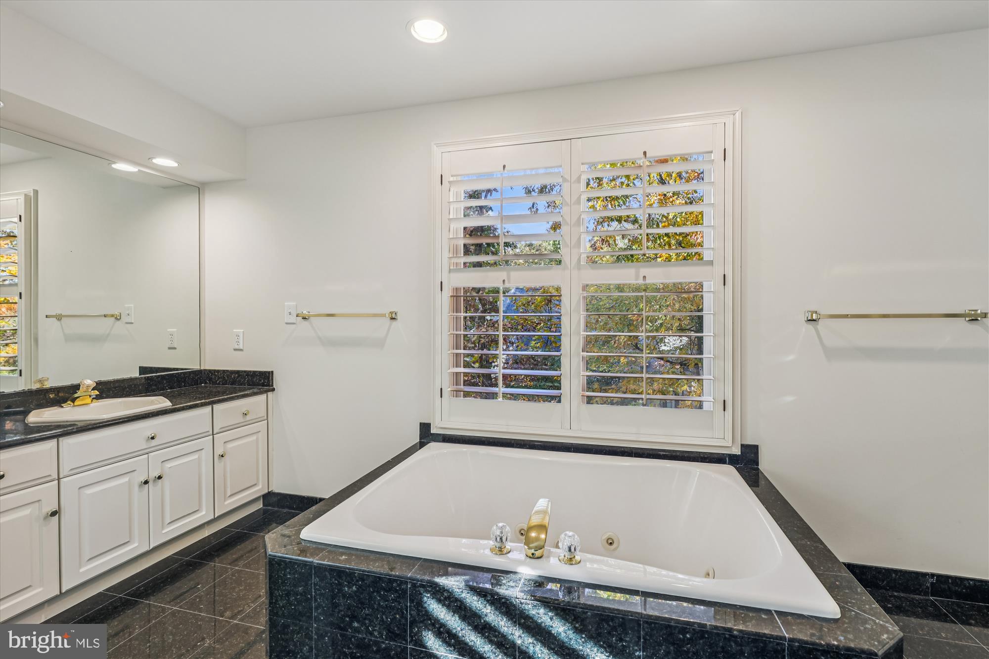 WINDSONG - Residential