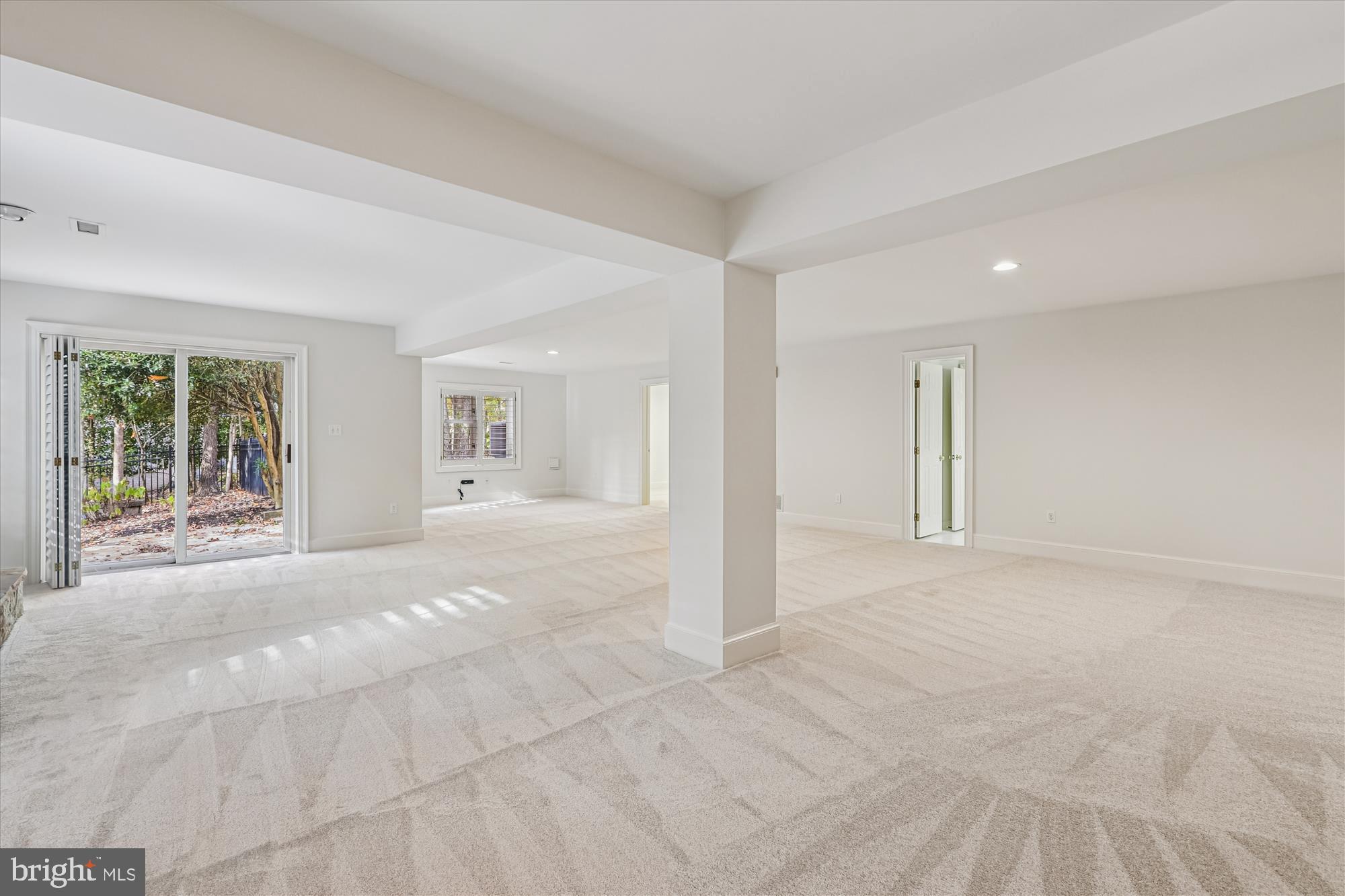 WINDSONG - Residential