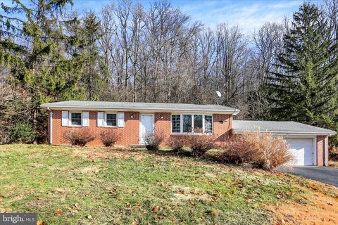 772 FISHING CREEK ROAD NEW CUMBERLAND PA 17070