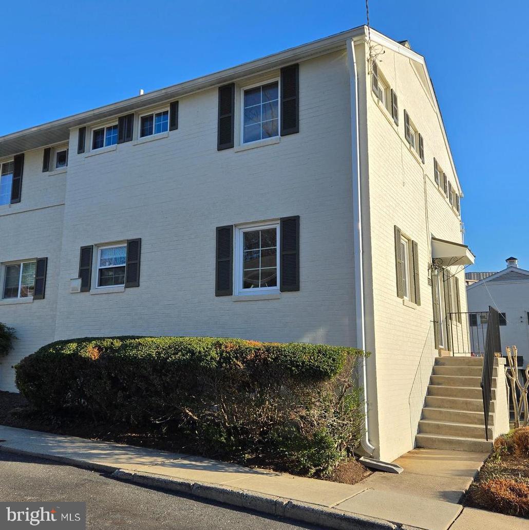 BETHESDA OVERLOOK - Residential