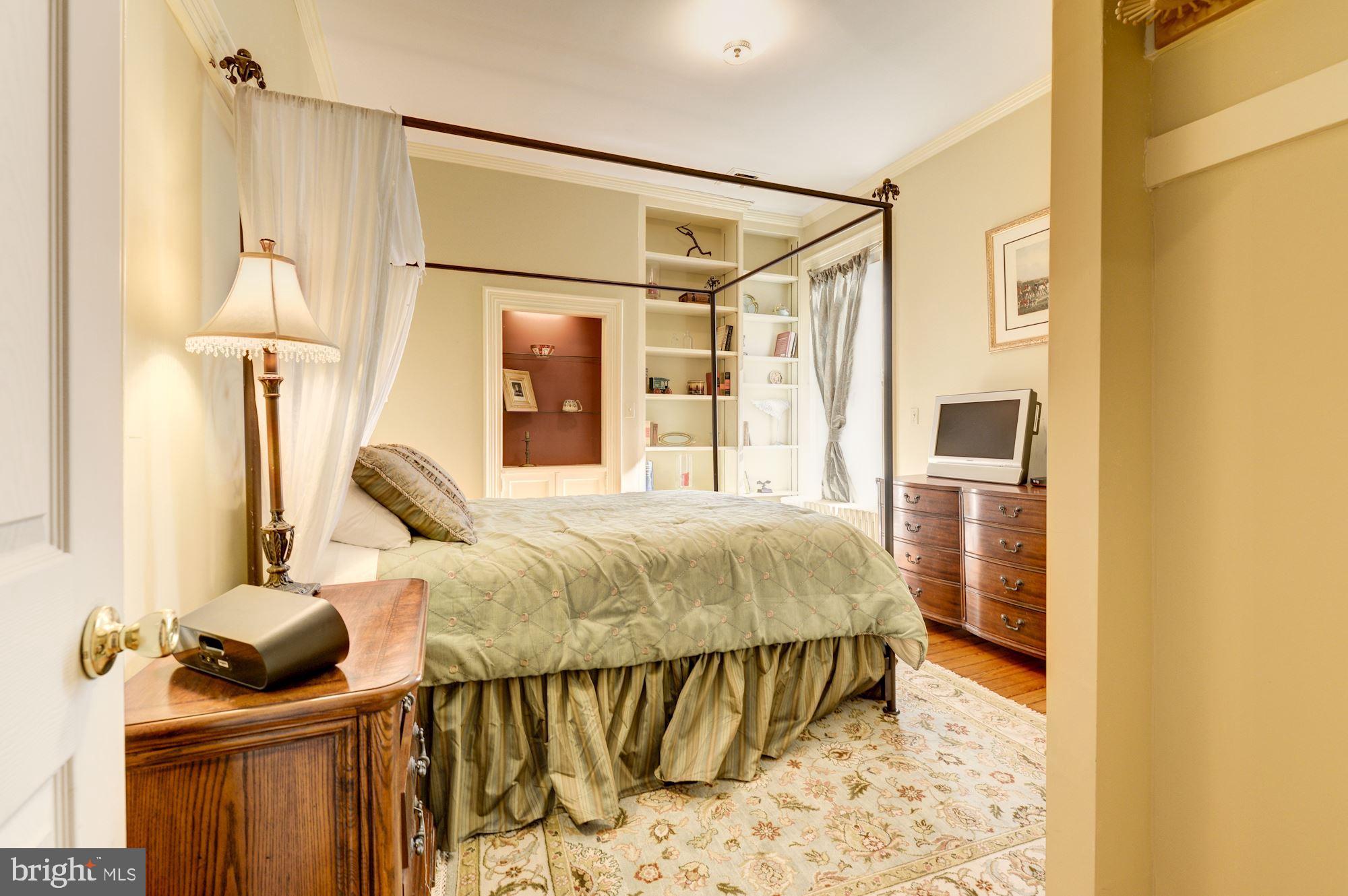 CAPITOL HILL - Residential Lease