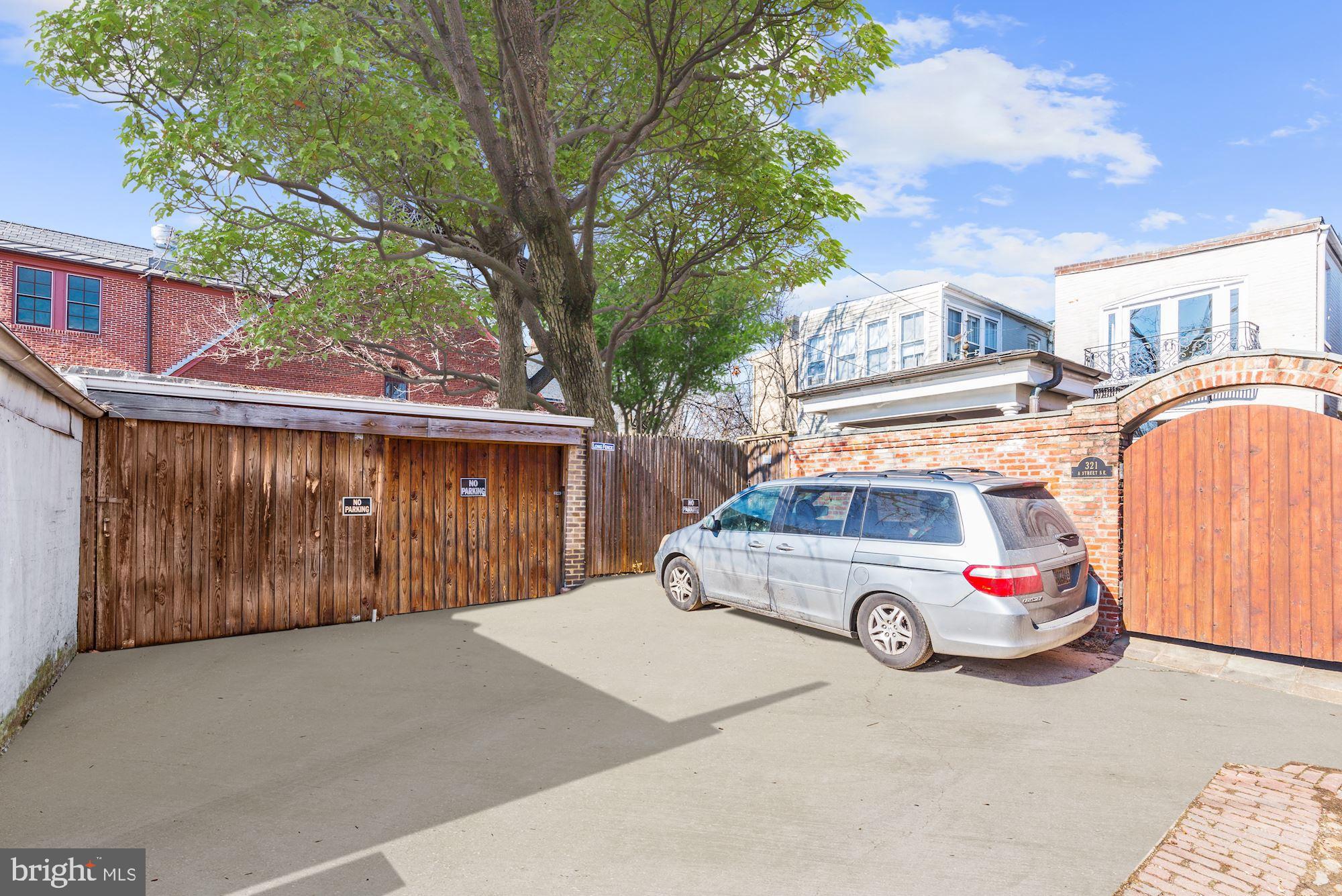 CAPITOL HILL - Residential Lease
