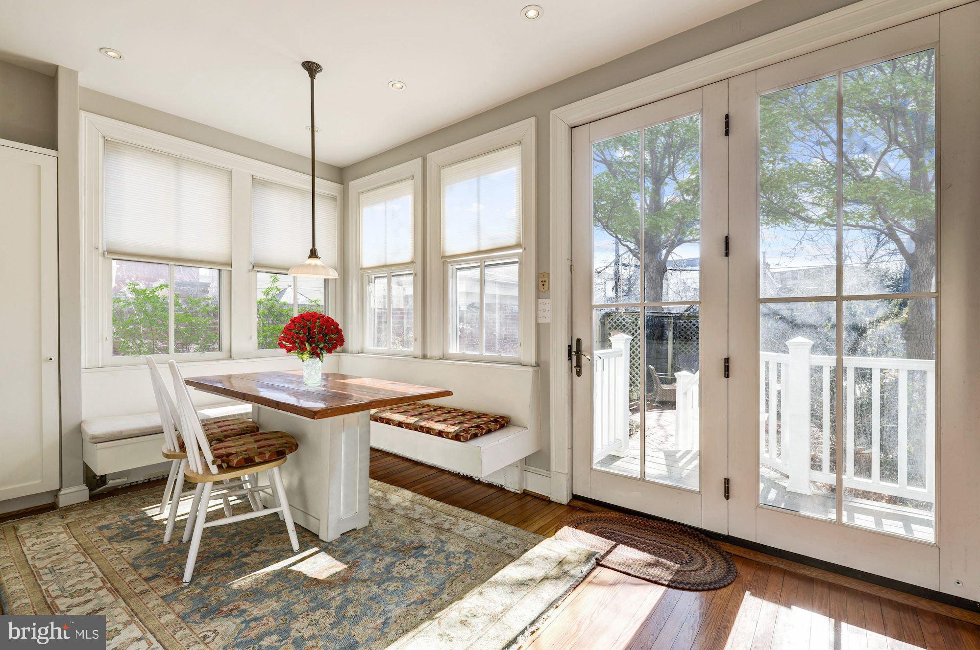 CAPITOL HILL - Residential Lease