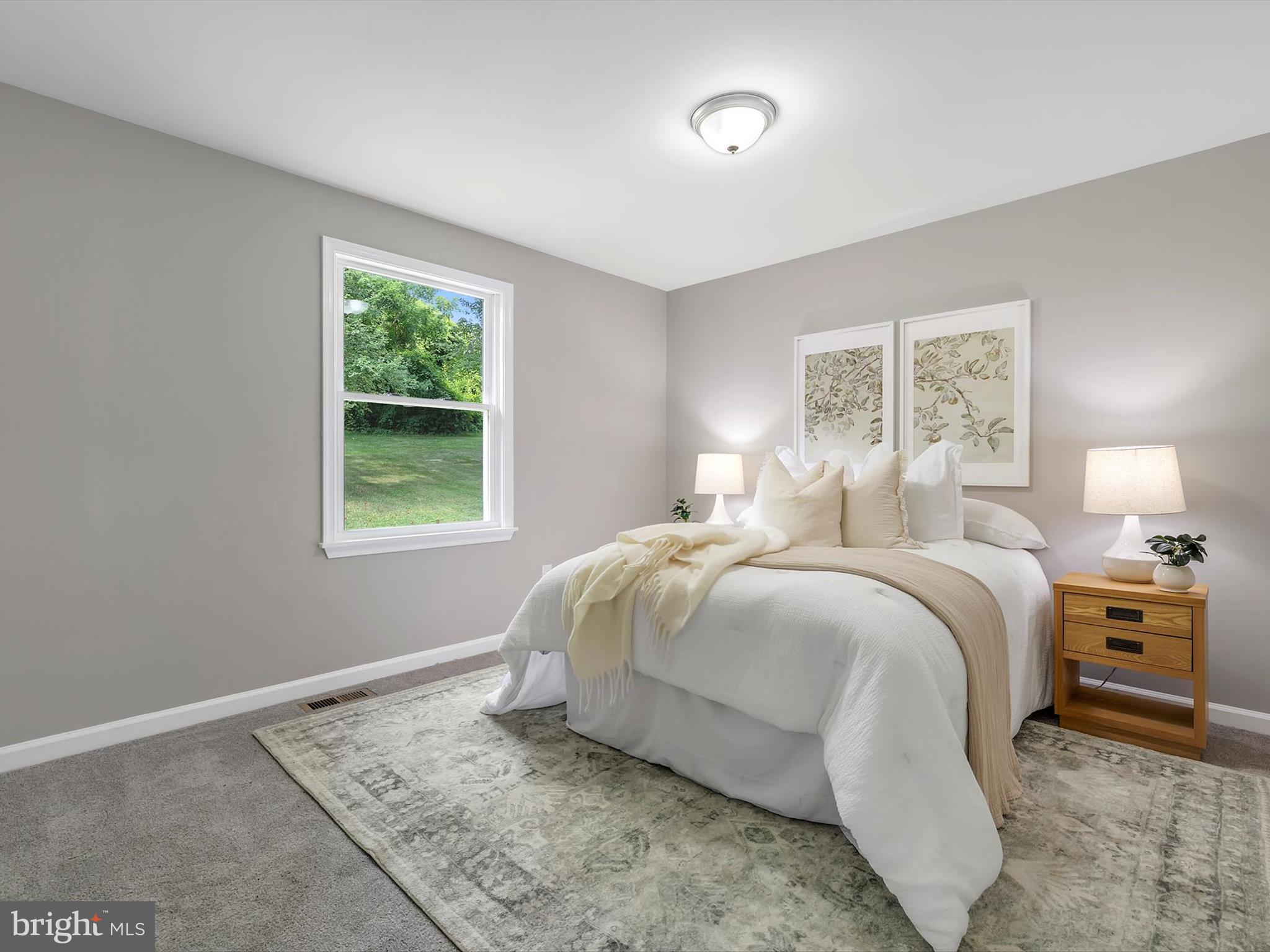 VILLAGE OF HICKORY HOLLOW - Residential