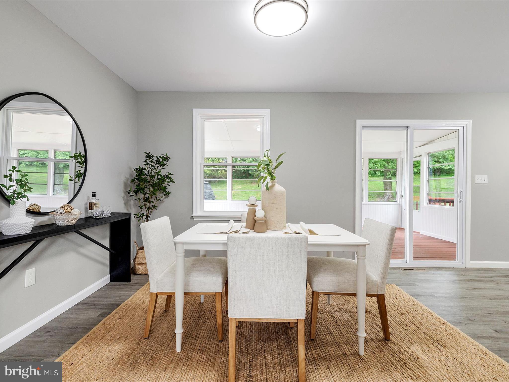 VILLAGE OF HICKORY HOLLOW - Residential