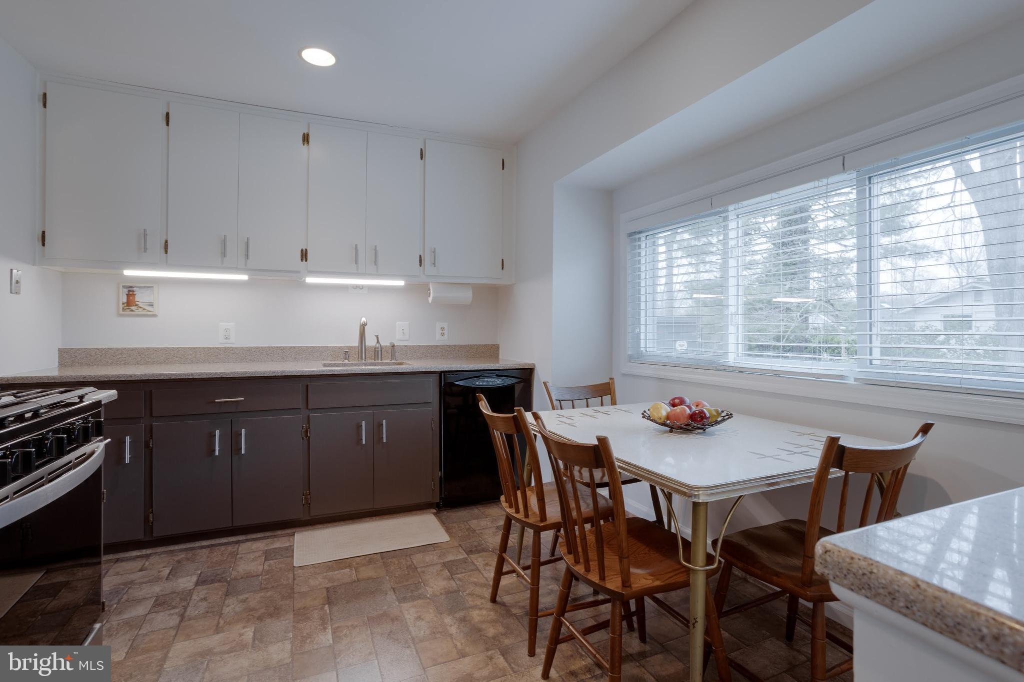 ANNANDALE TERRACE - Residential