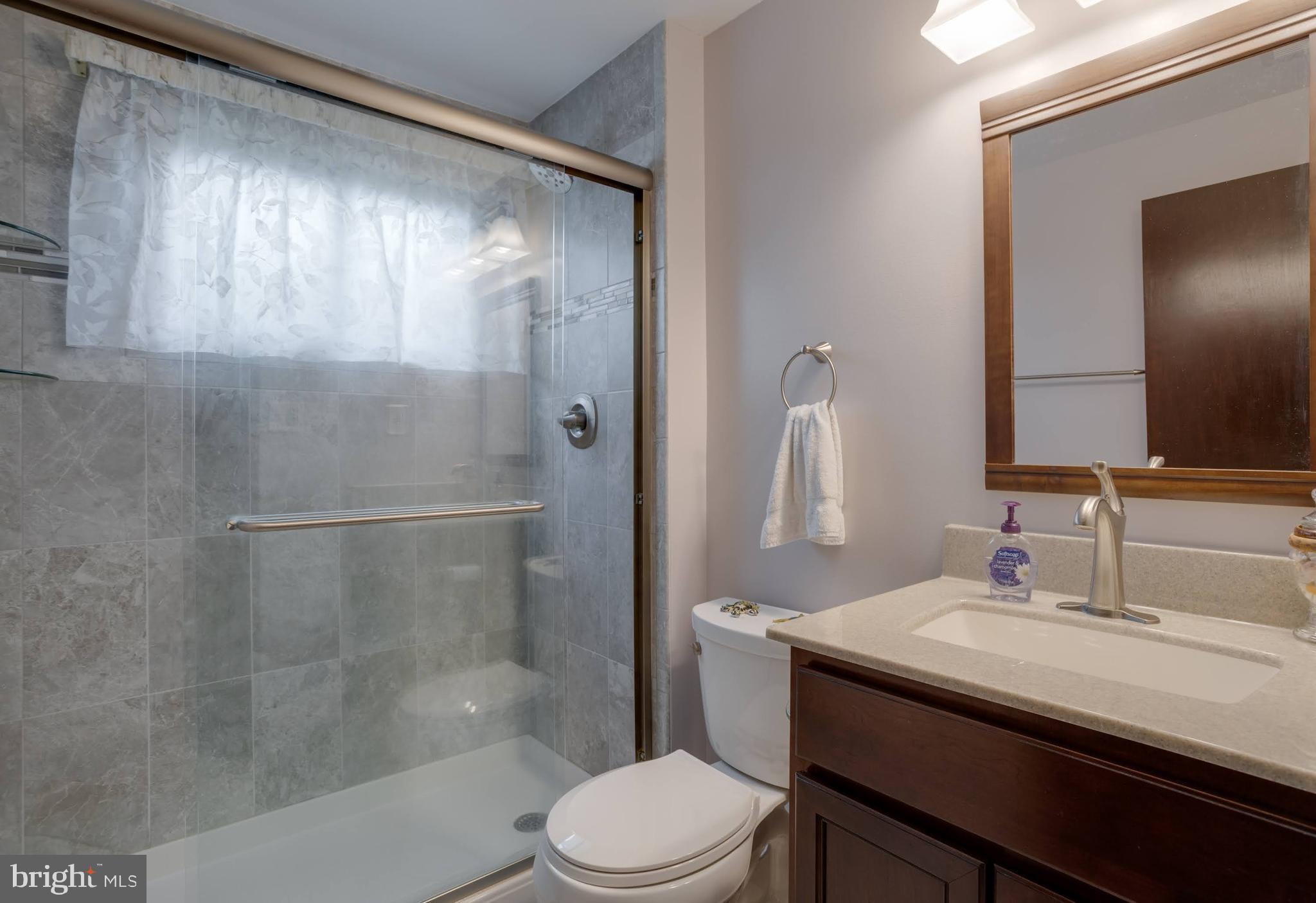 ANNANDALE TERRACE - Residential