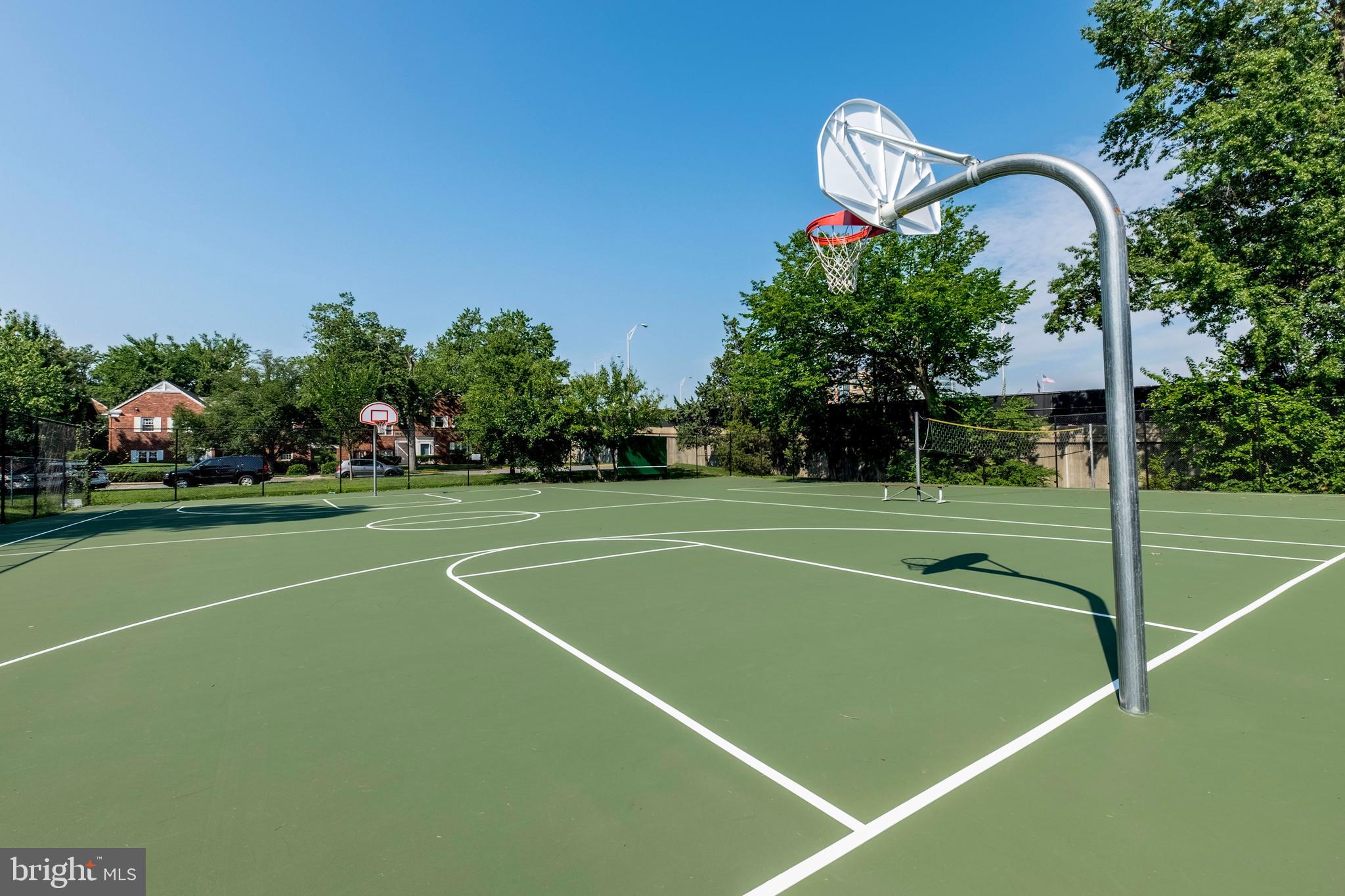 PARC EAST - Residential Lease