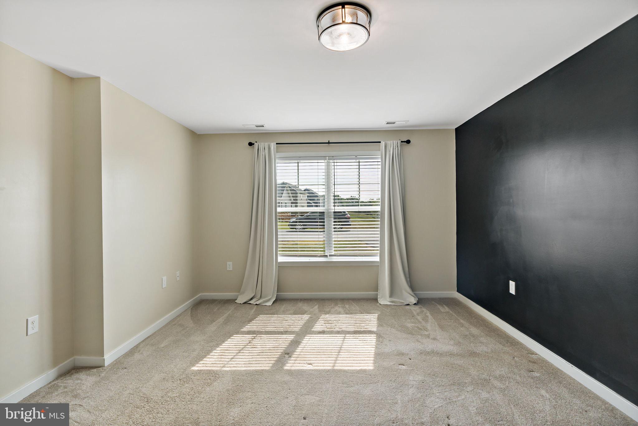 BRIDLE CREEK - Residential