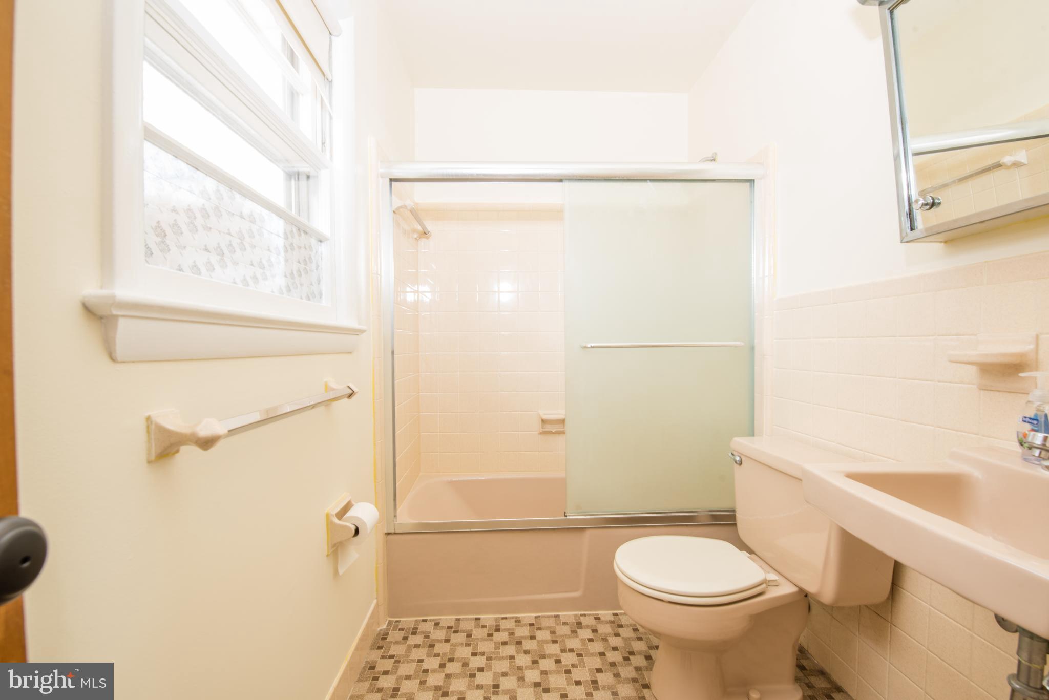 PLEASANT ACRES - Residential