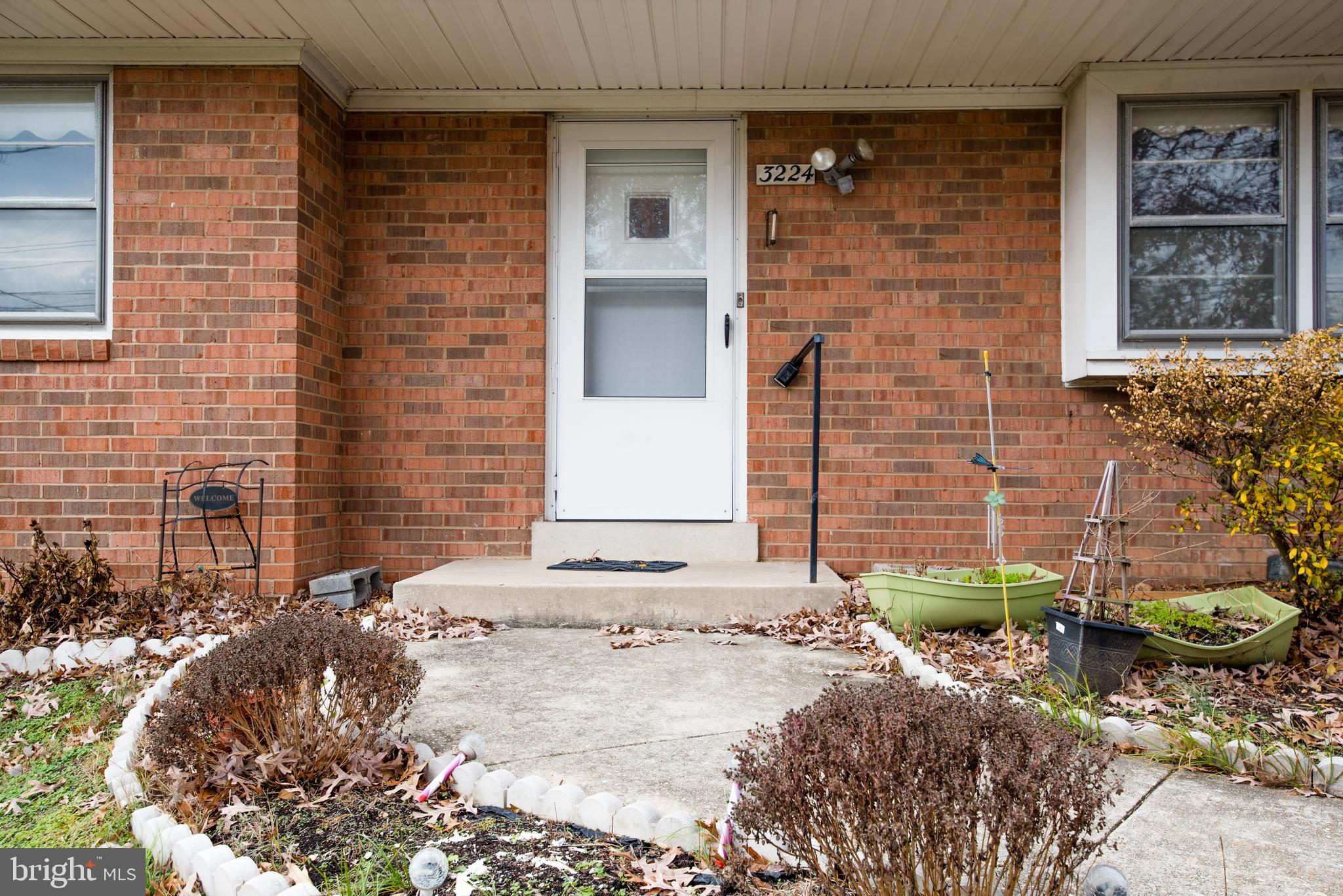 PLEASANT ACRES - Residential