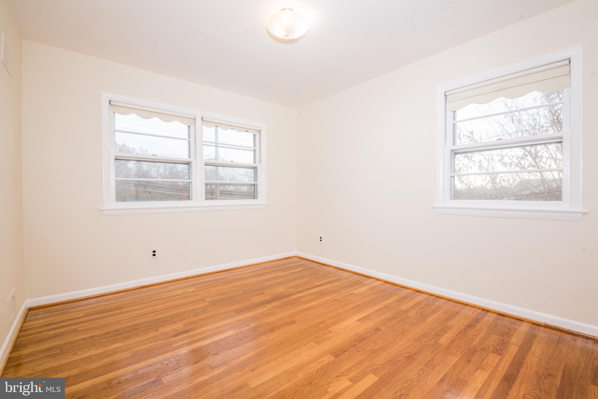 PLEASANT ACRES - Residential