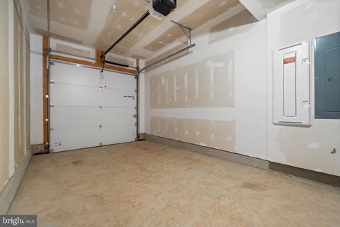 listing image 30