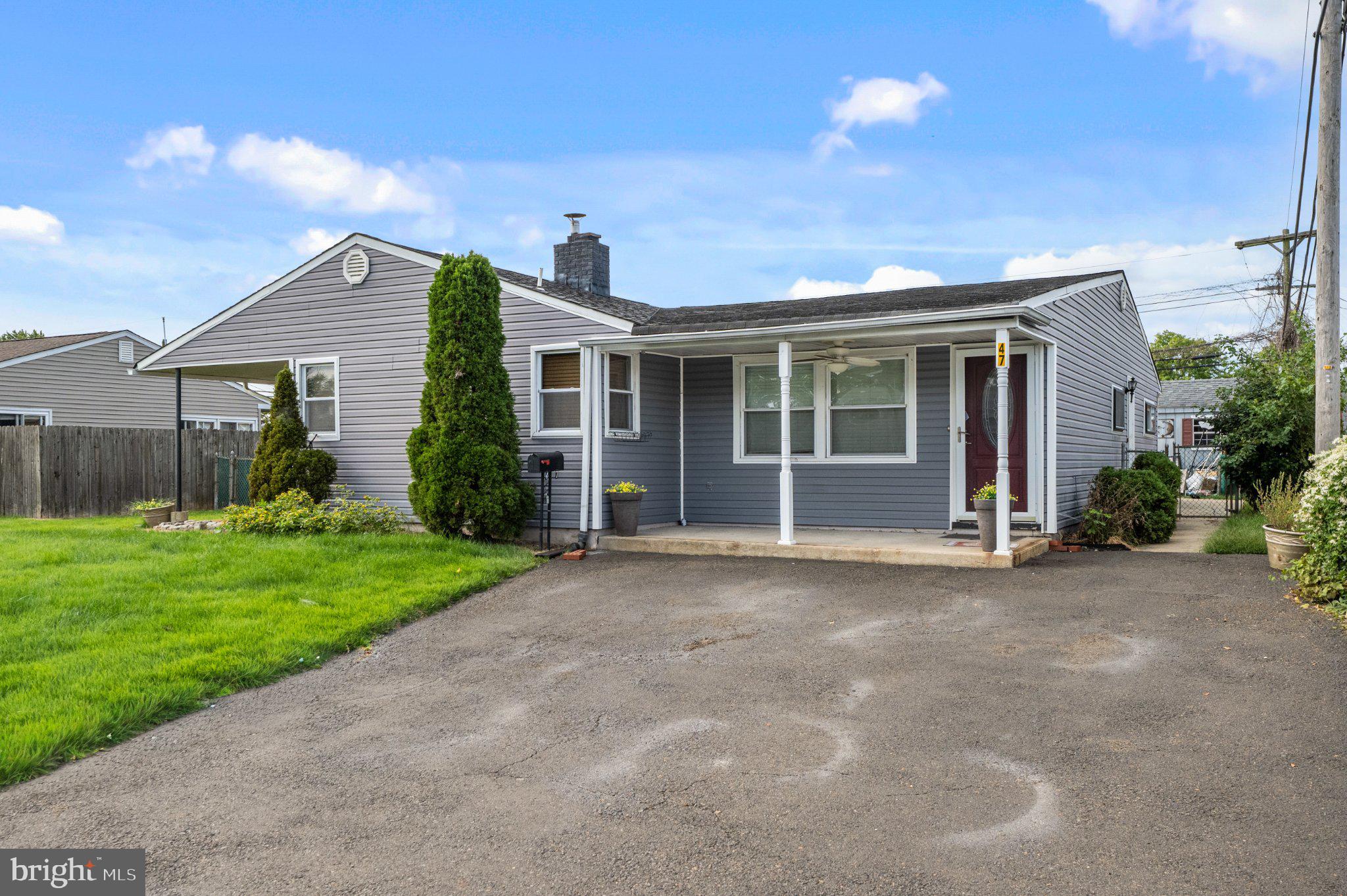 47 GLENWOOD LANE