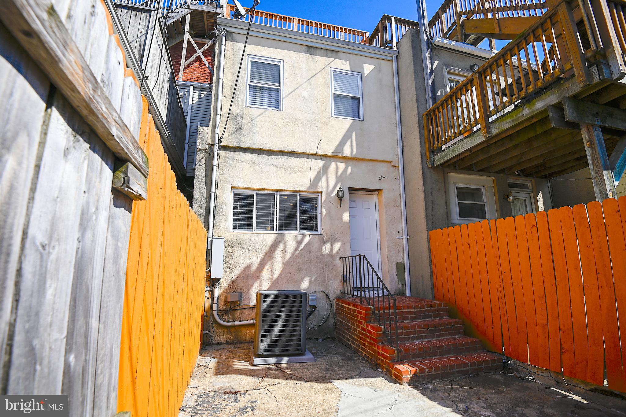 FEDERAL HILL HISTORIC DISTRICT - Residential