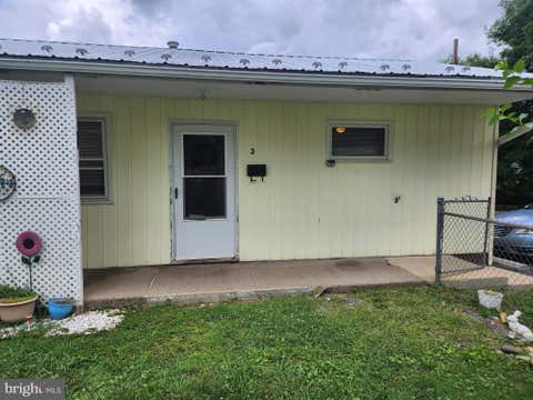 Townhouse For Rent - 23 C Street #3<br/> KEYSER, WV 26726