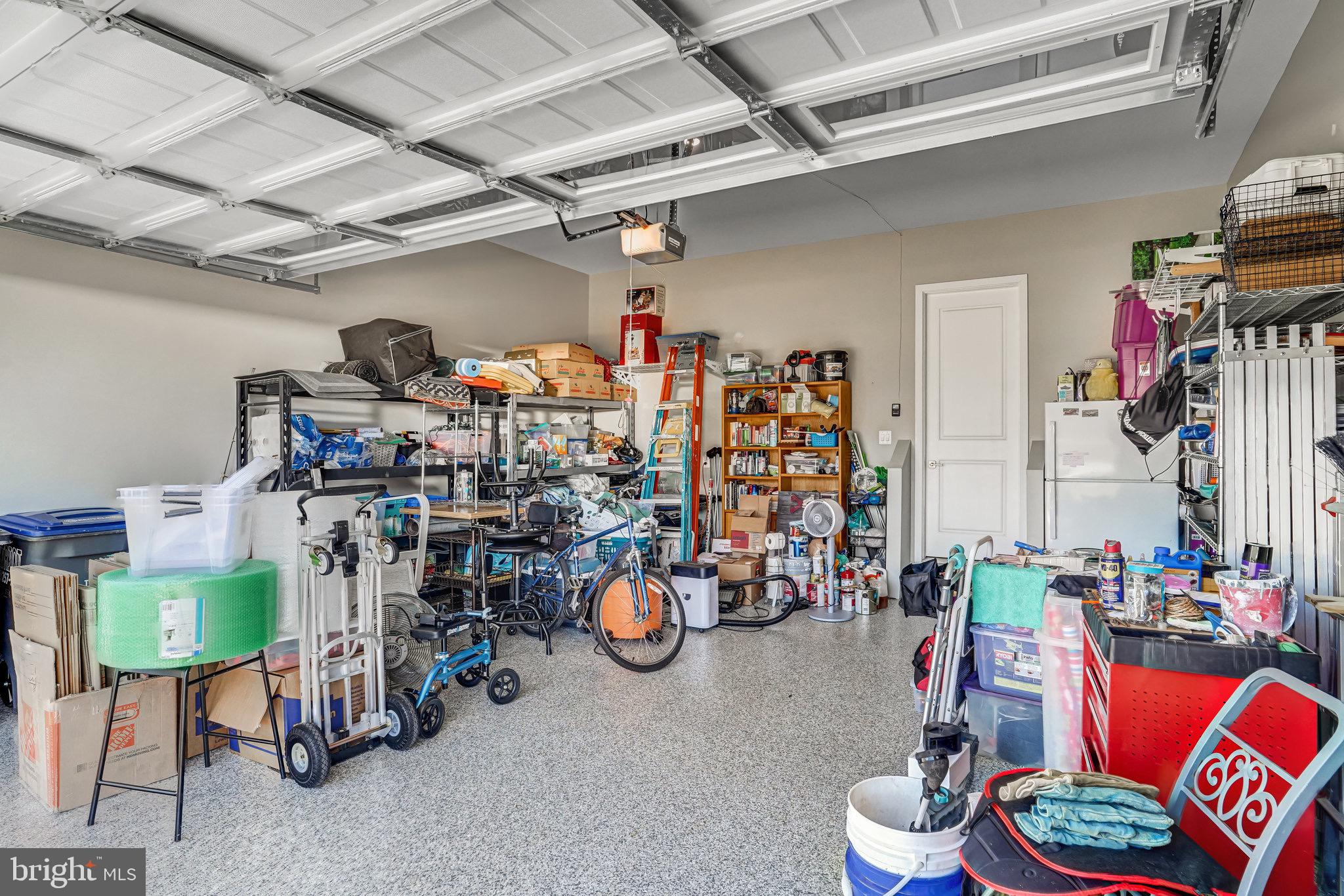 ROBINSON MANOR - Residential