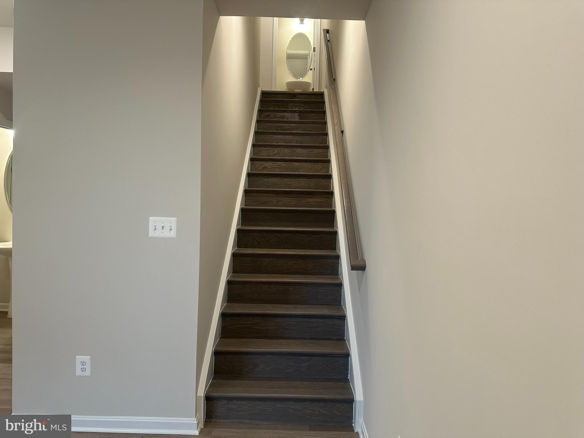 TOWNS AT MARKET COMMONS - Residential Lease