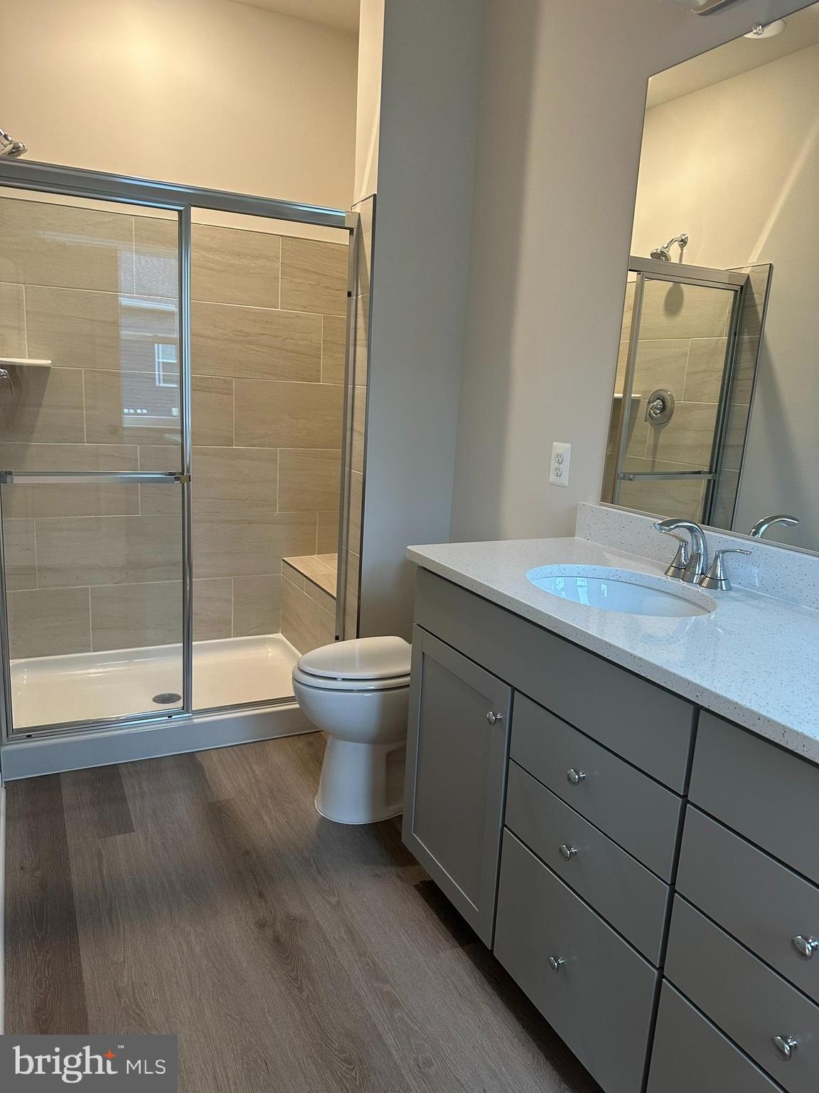 TOWNS AT MARKET COMMONS - Residential Lease