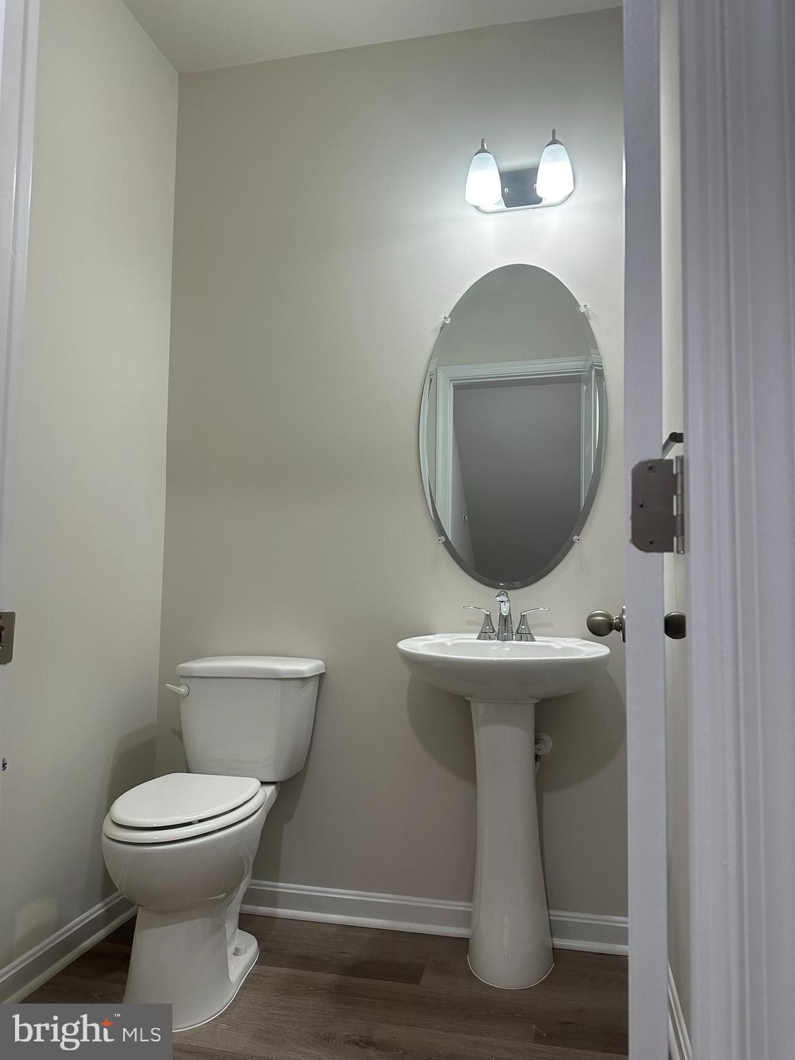 TOWNS AT MARKET COMMONS - Residential Lease