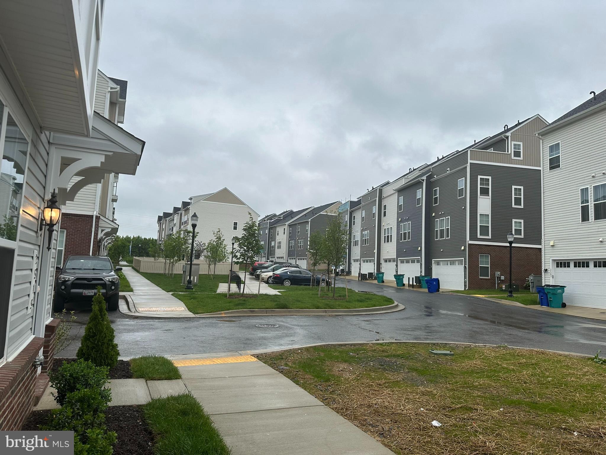 TOWNS AT MARKET COMMONS - Residential Lease