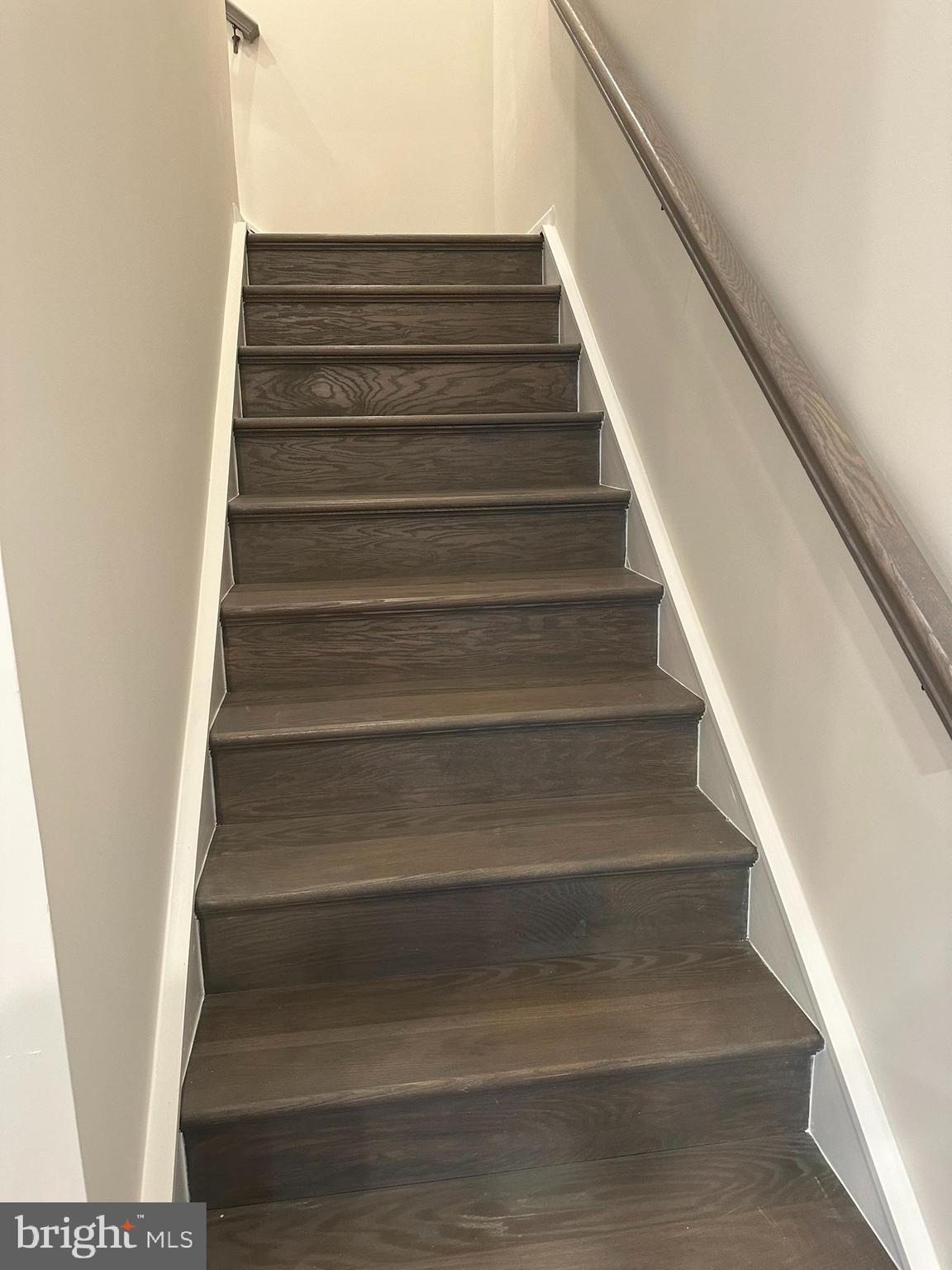 TOWNS AT MARKET COMMONS - Residential Lease