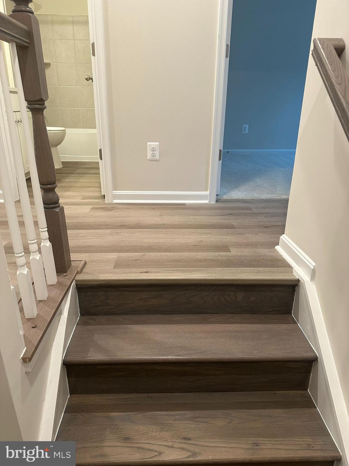 TOWNS AT MARKET COMMONS - Residential Lease