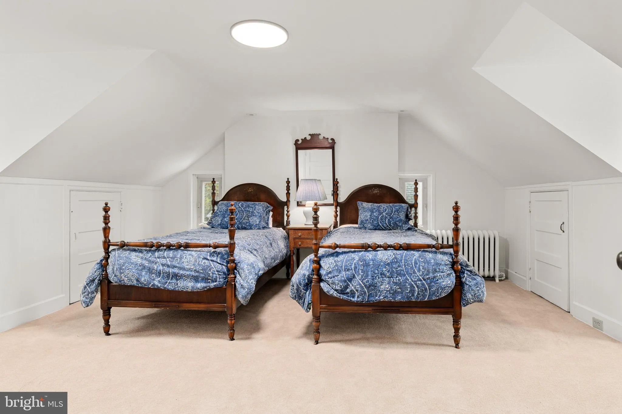 Wayne, Pennsylvania 19087, United States, 5 Bedrooms Bedrooms, ,5 BathroomsBathrooms,Residential,Pending,105985