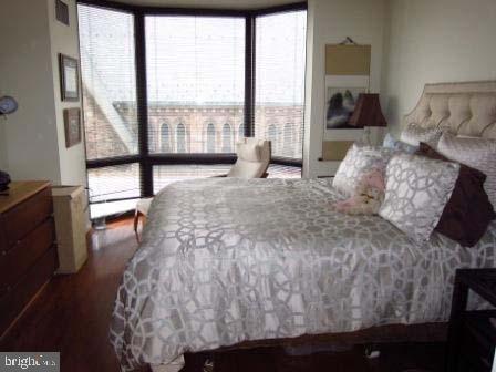 RITTENHOUSE SQUARE - Residential Lease
