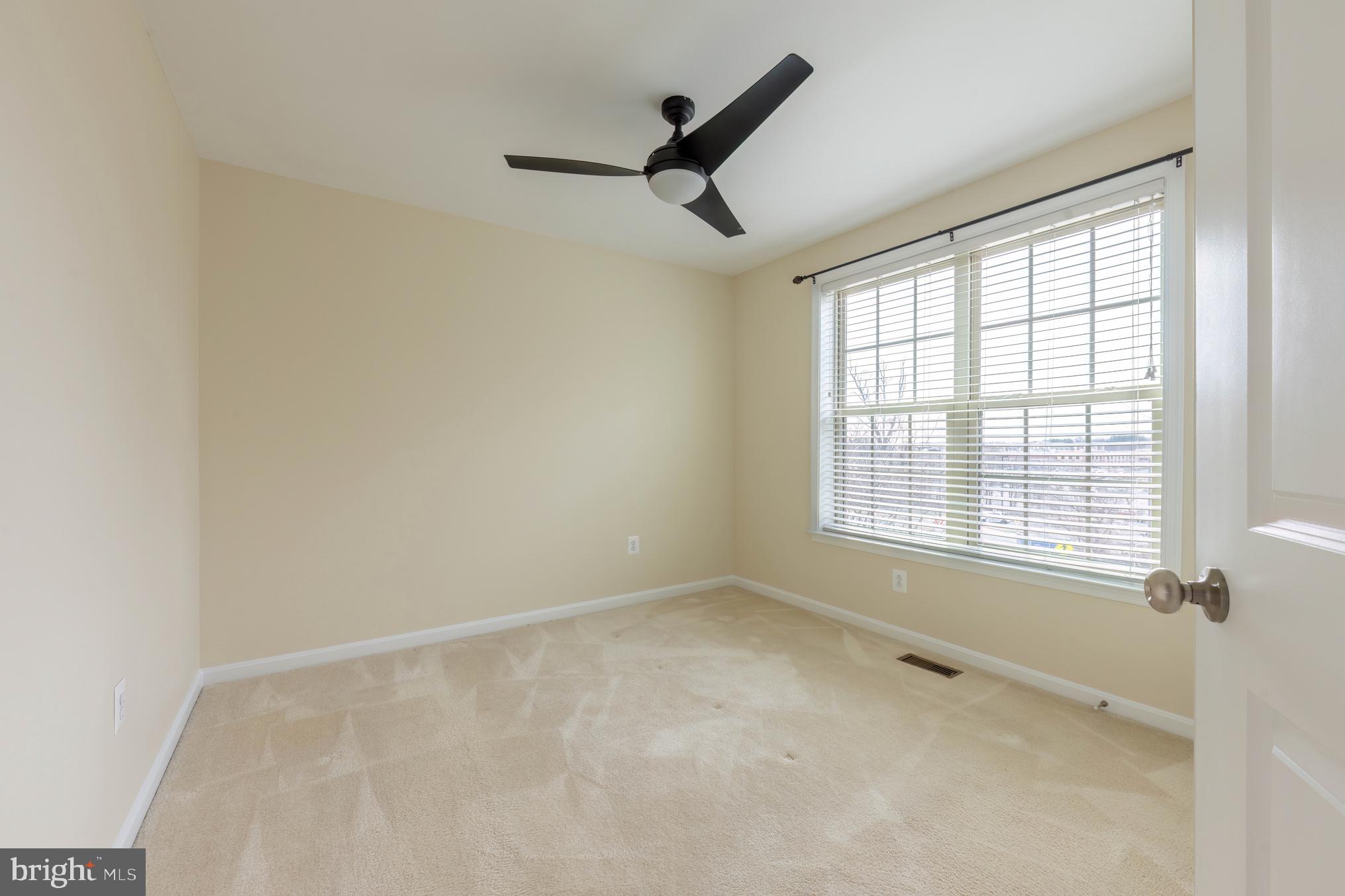 GLENARDEN - Residential Lease