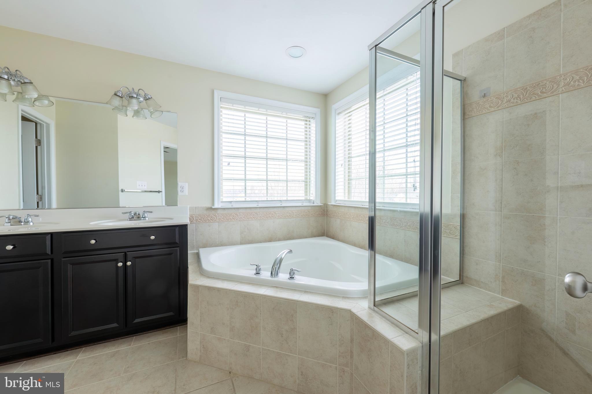 GLENARDEN - Residential Lease