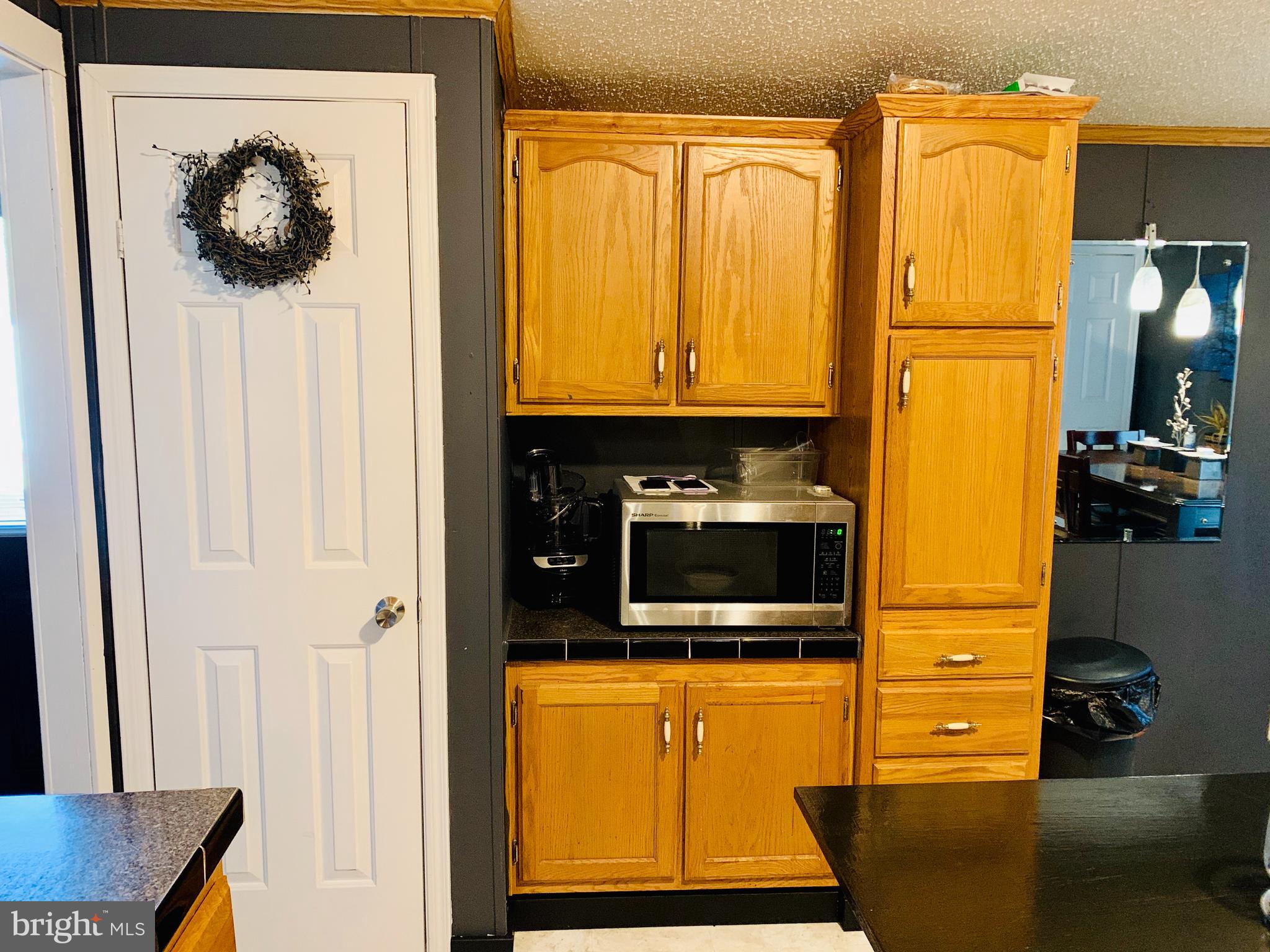 FRIEDEN MANOR - Residential