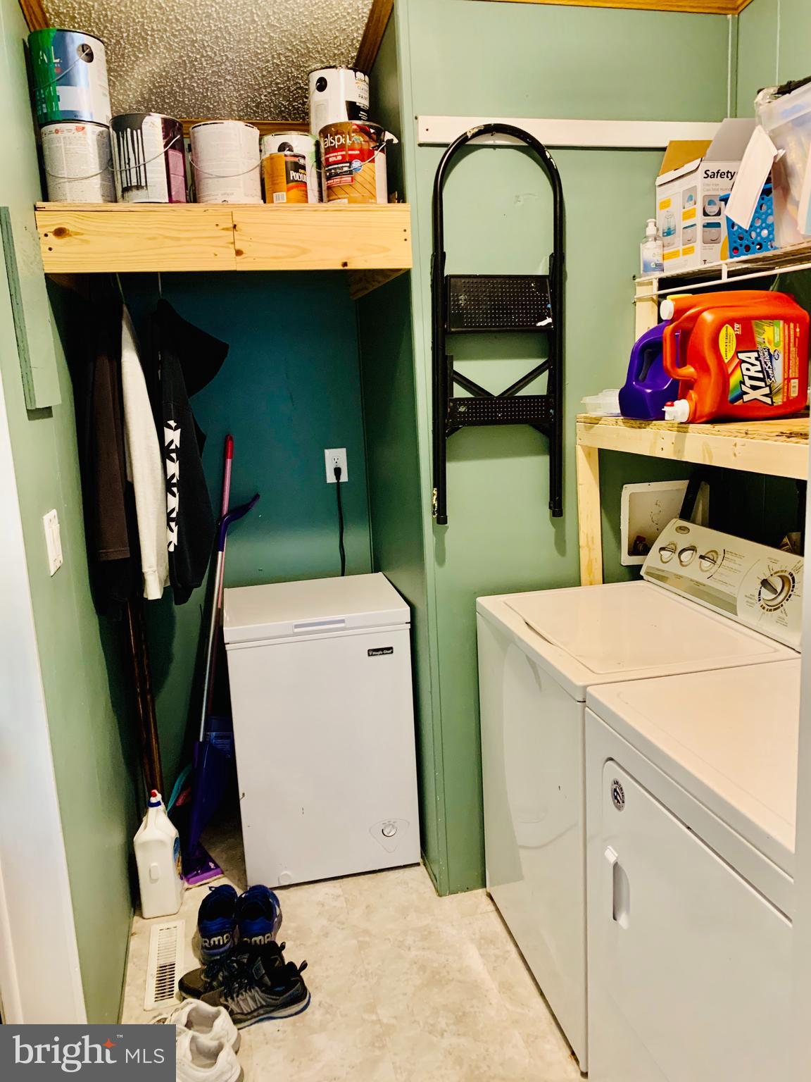 FRIEDEN MANOR - Residential