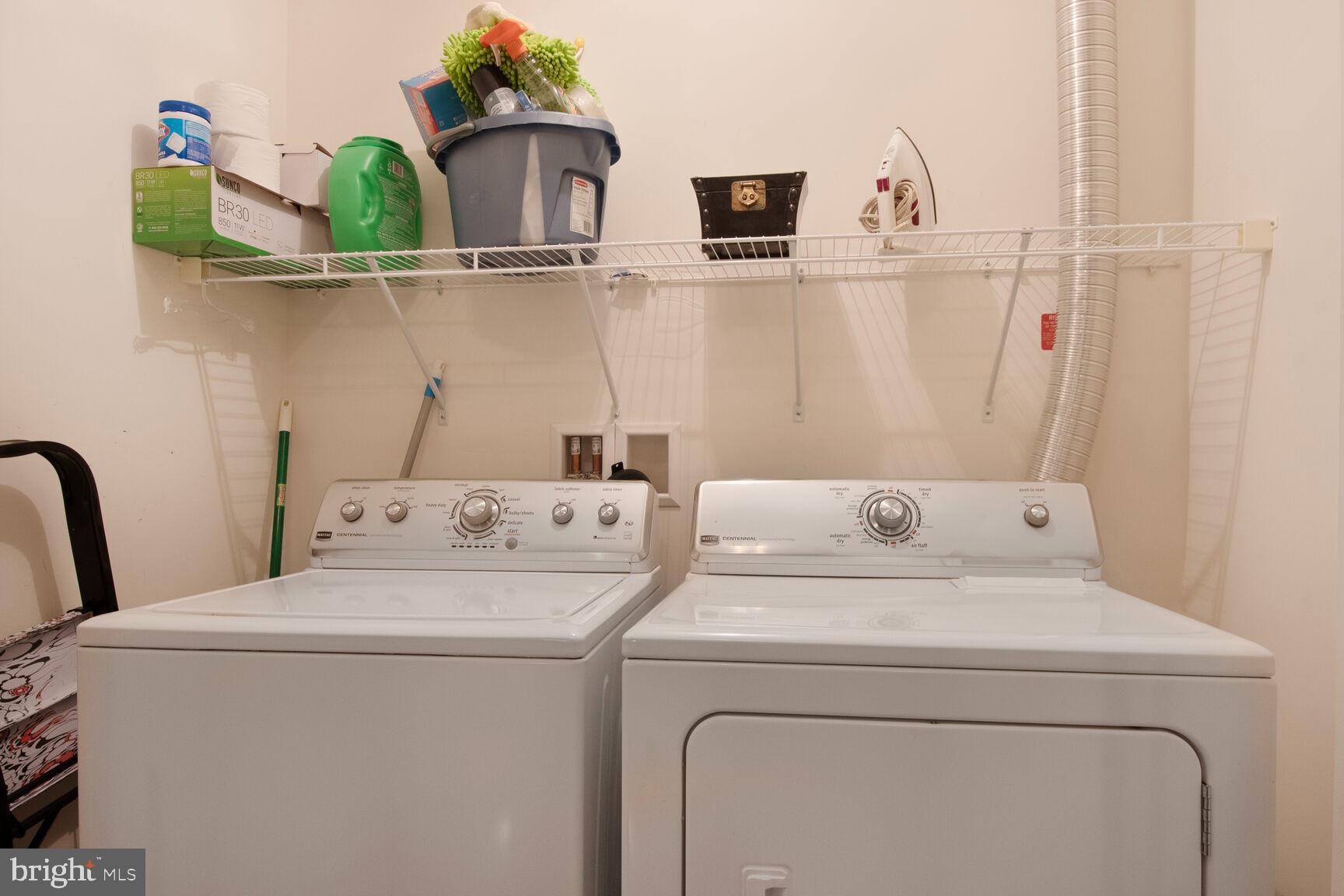 SOUTH RIDING - Residential